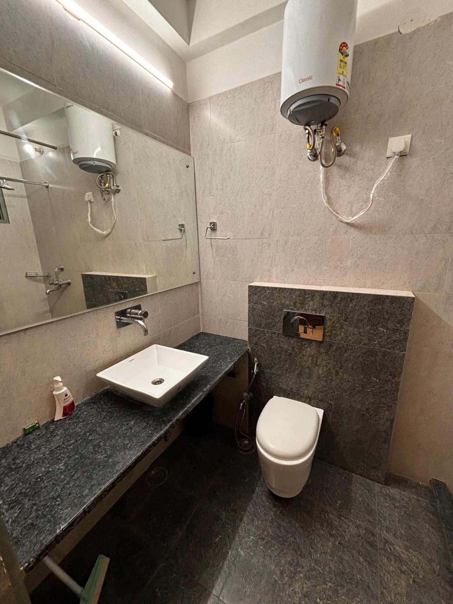 Hotel Atulya By Meyatri Jaipur