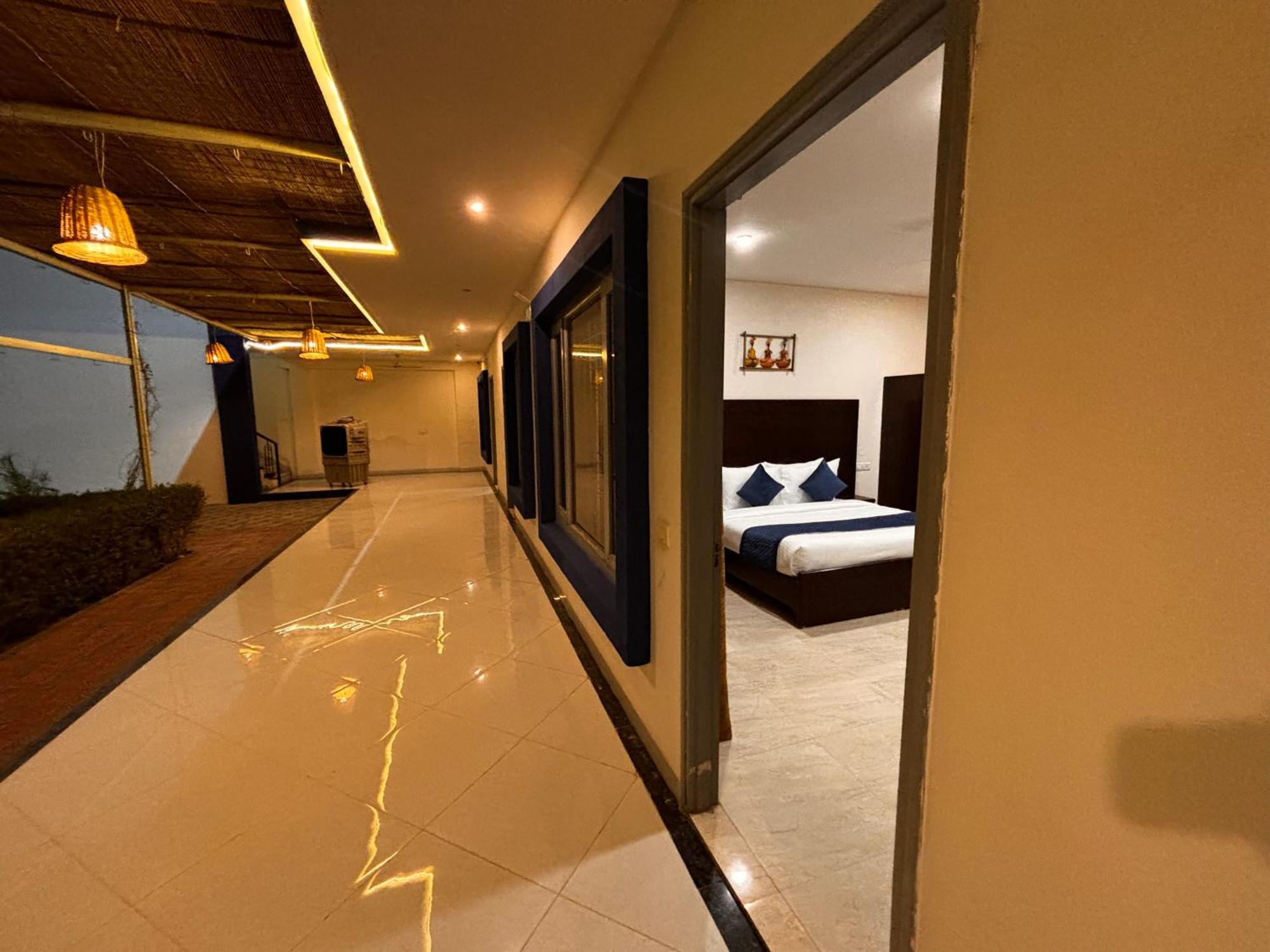 Hotel Atulya By Meyatri