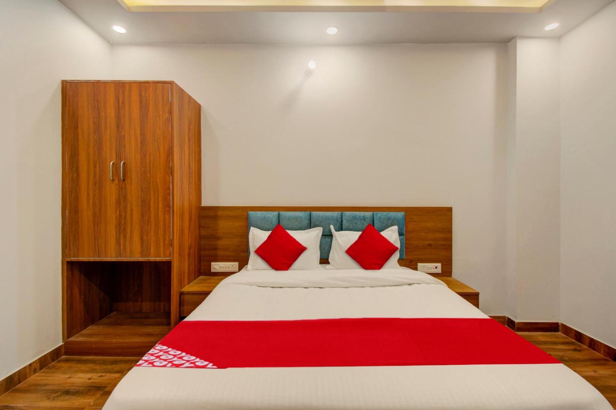 Hotel O Moon Light
