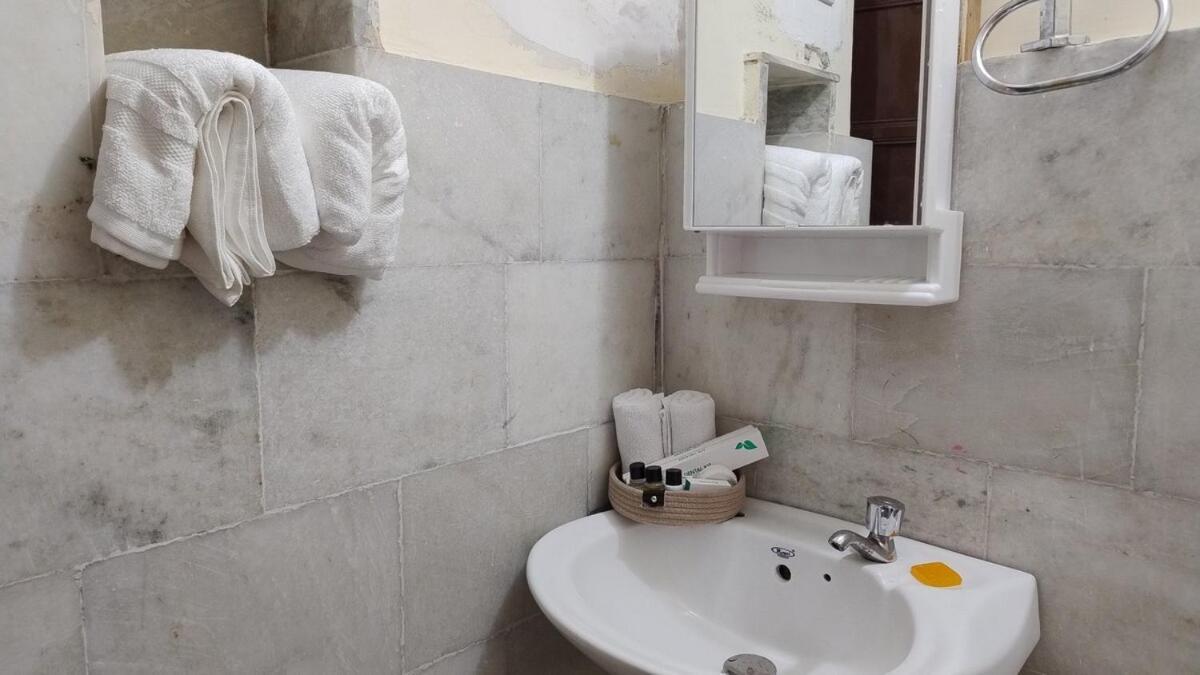 Holiday home D-261, Bani Park Entire Place