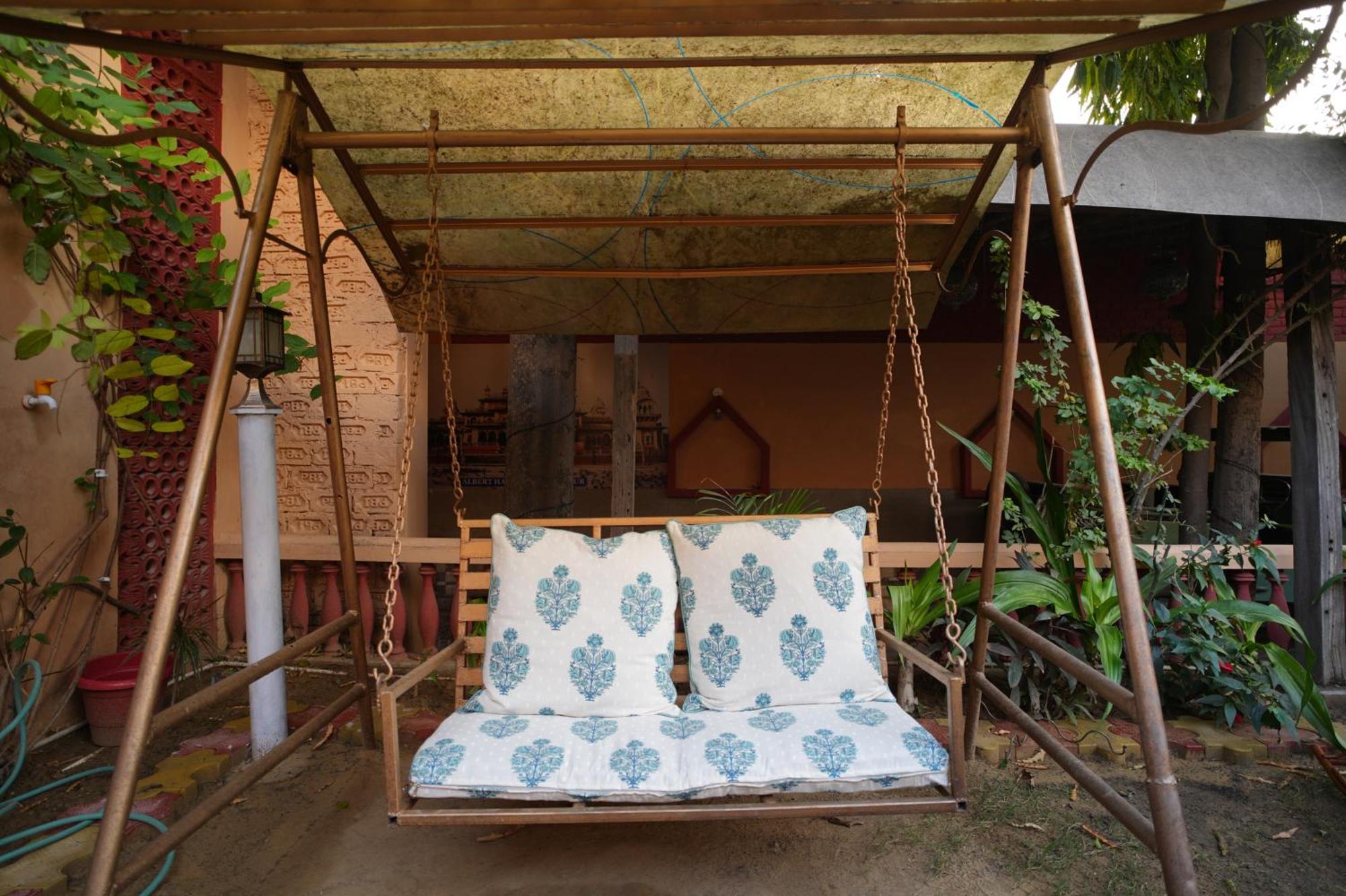 Travellers Village * Jaipur
