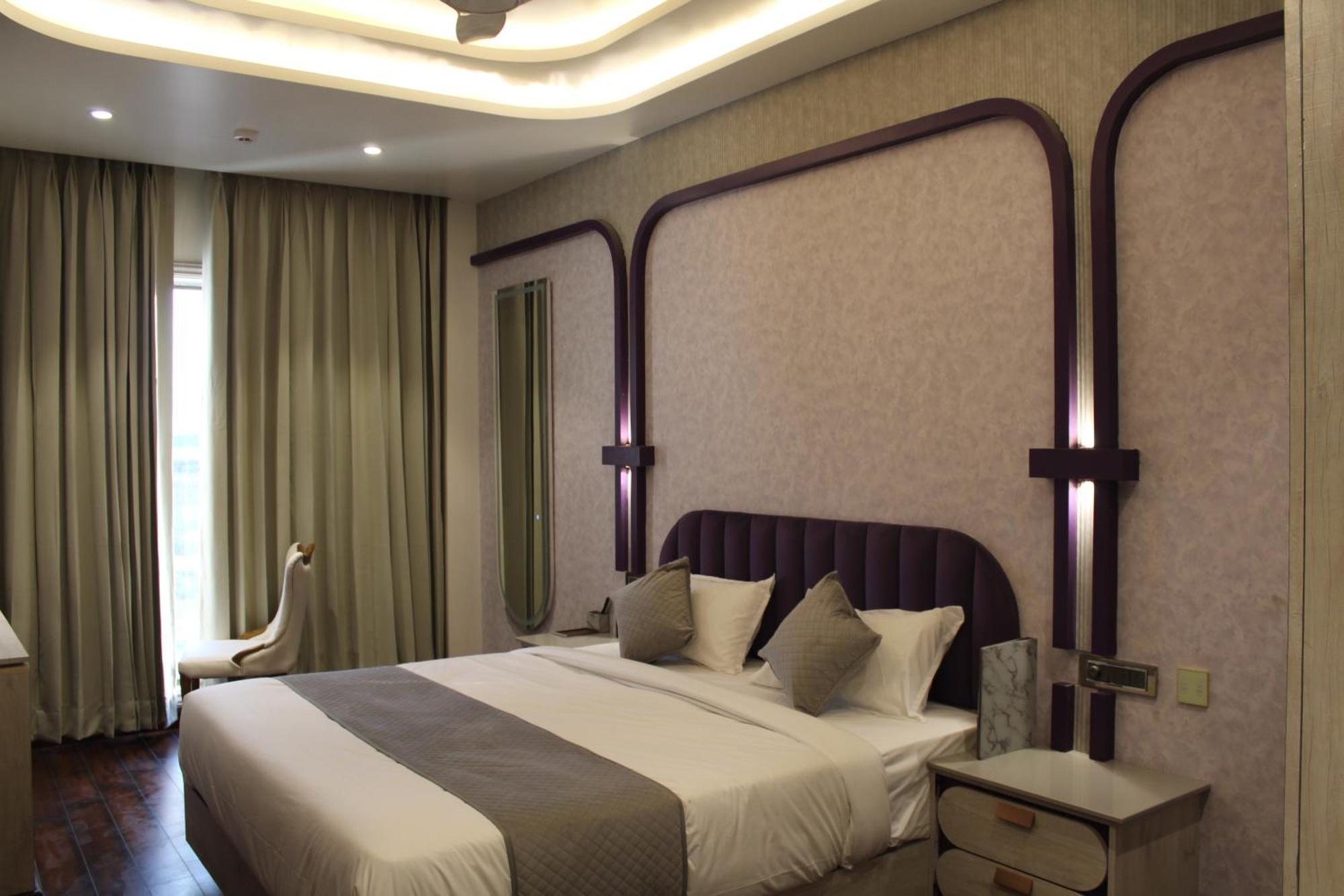 White Ring Hotel