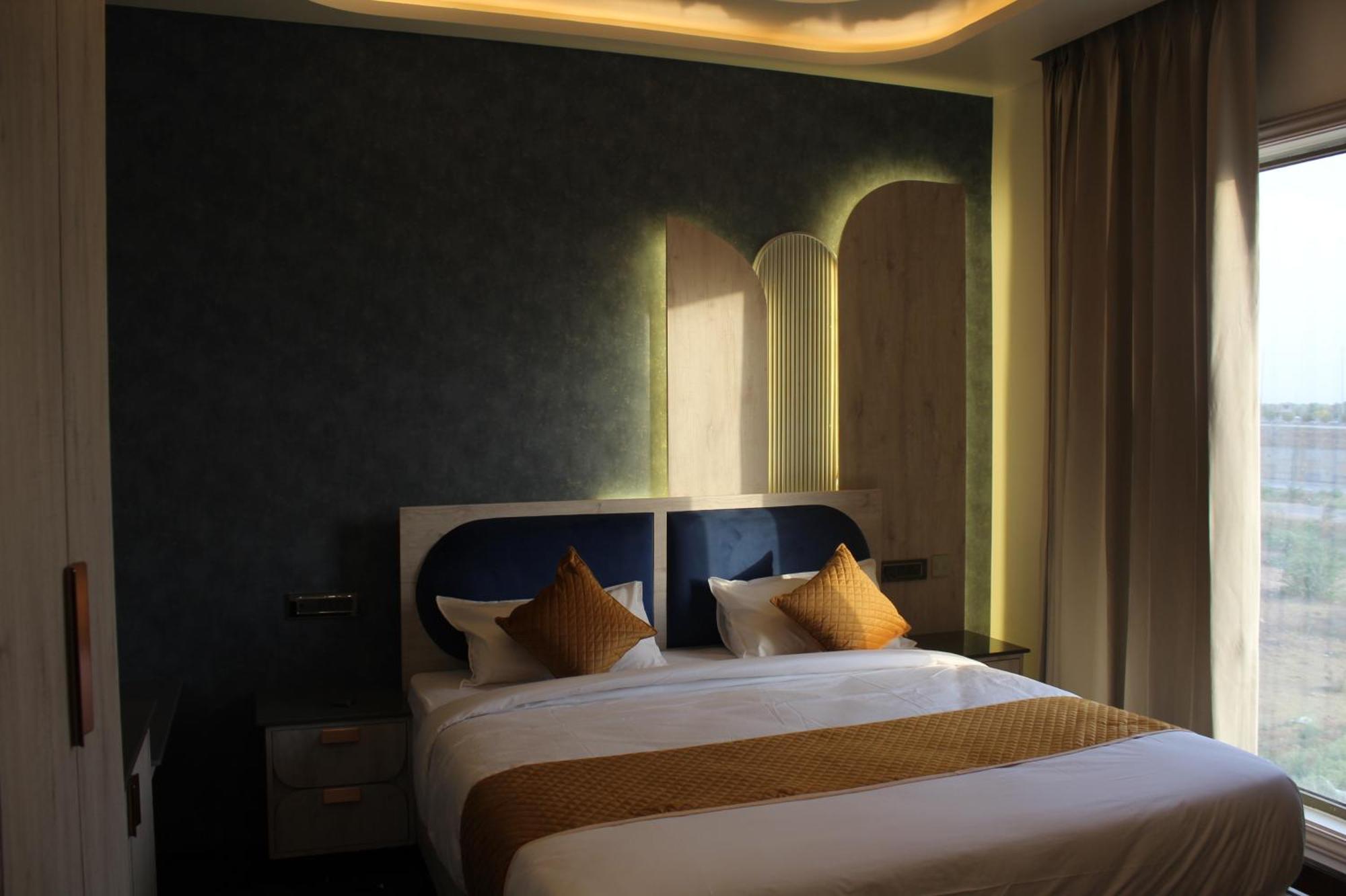 White Ring 4* Jaipur