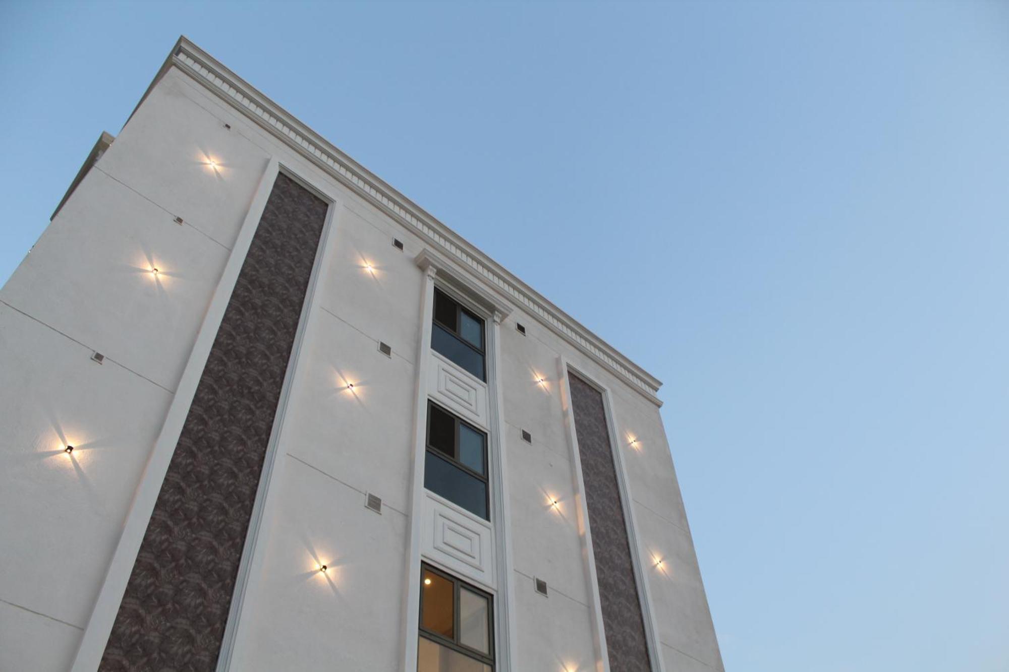 White Ring Hotel