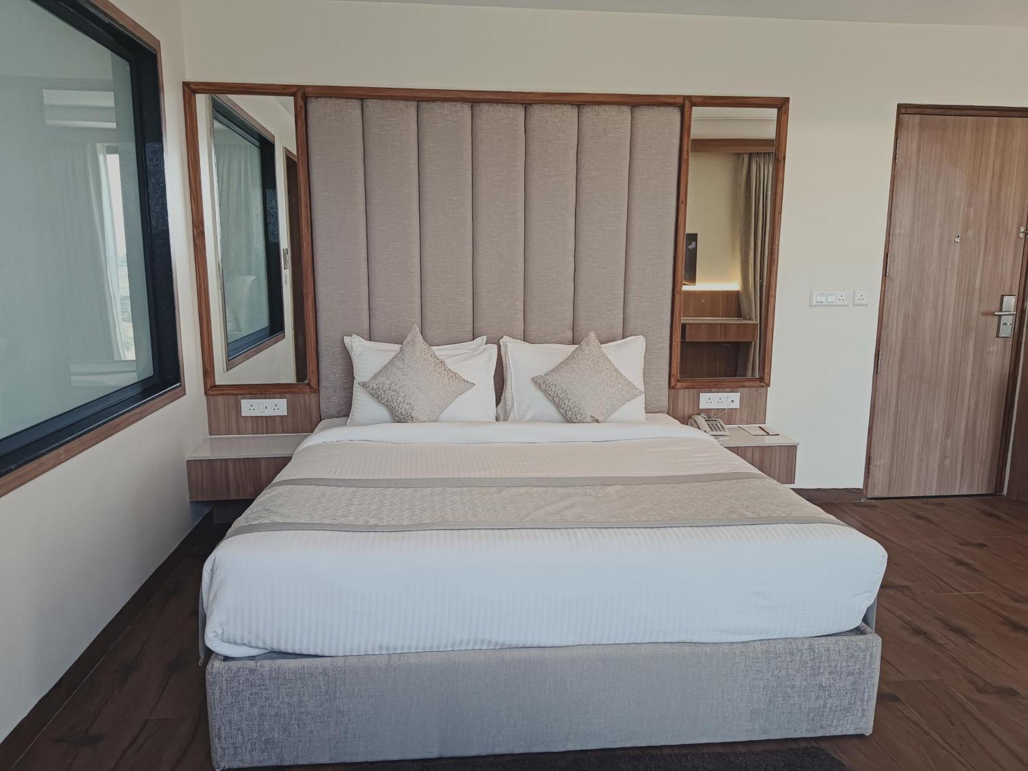 Cilantro Comfort 4* Jaipur