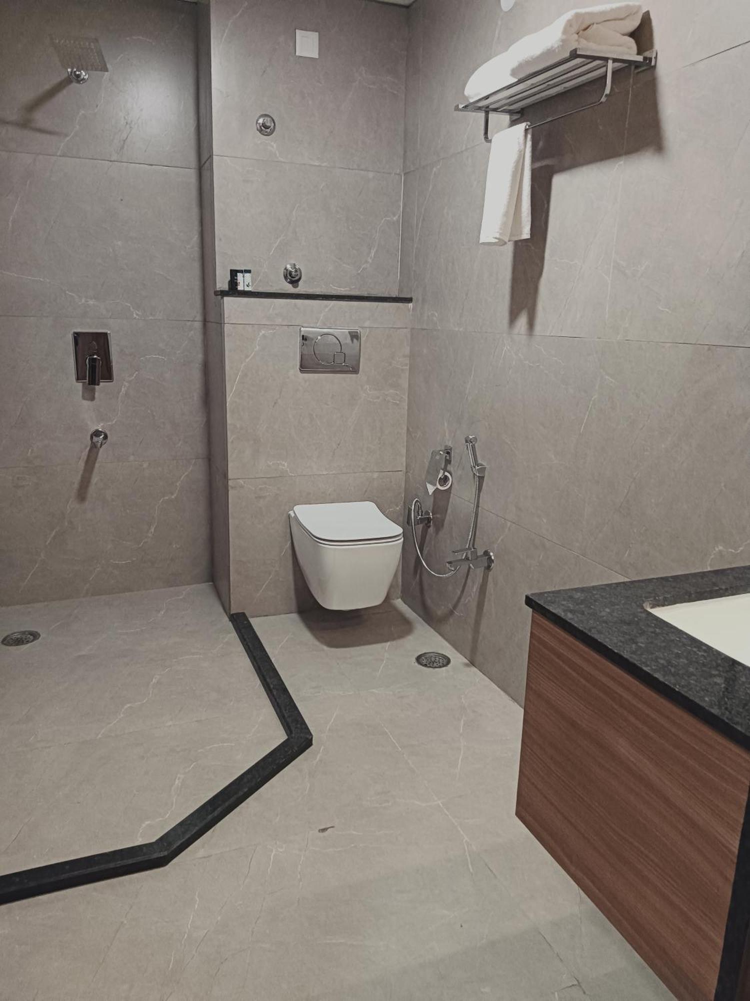 Hotel Cilantro Comfort 4*