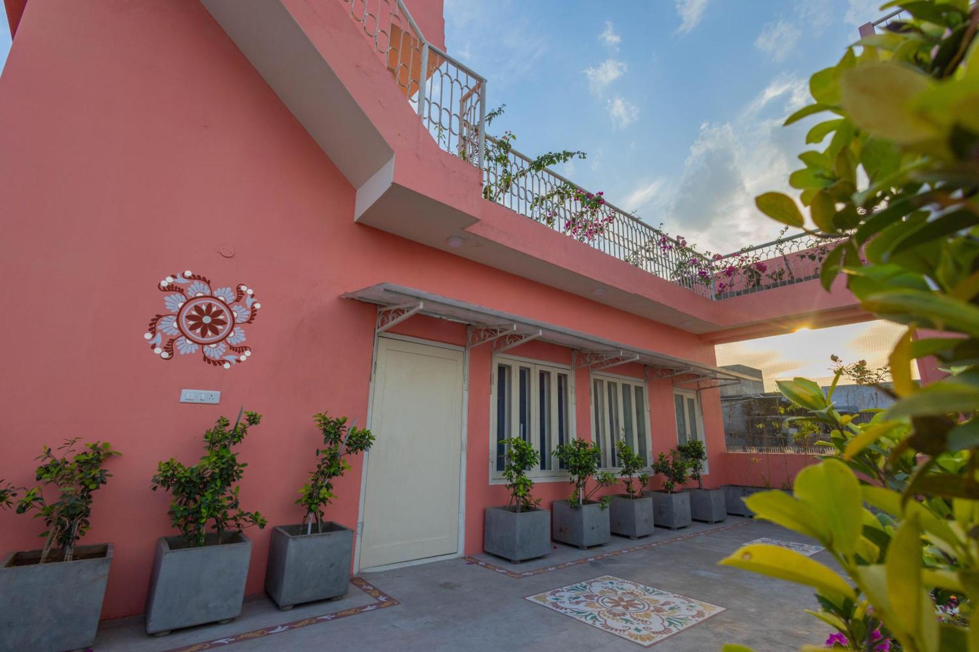 Hotel Sheel Mahal- Near Hawa Mahal Jaipur