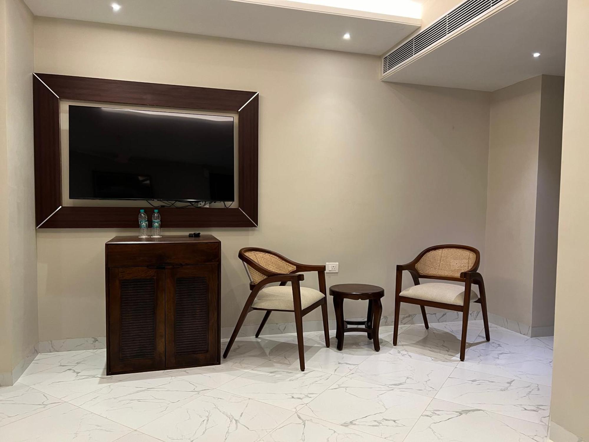 The Land Hotel Jaipur