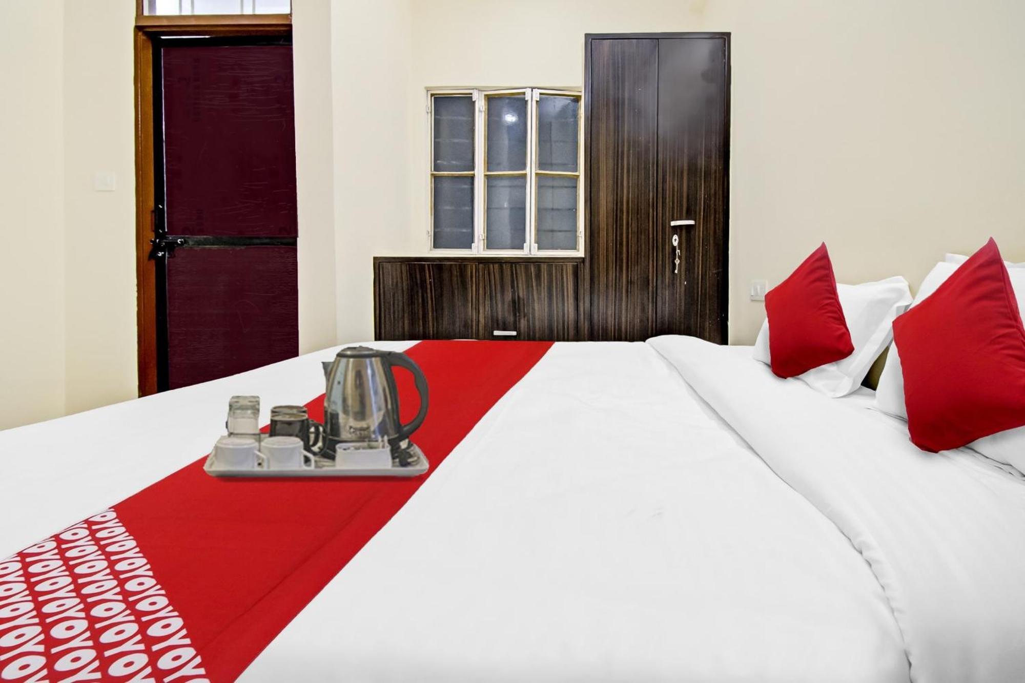 Hotel O Green Apple Jaipur