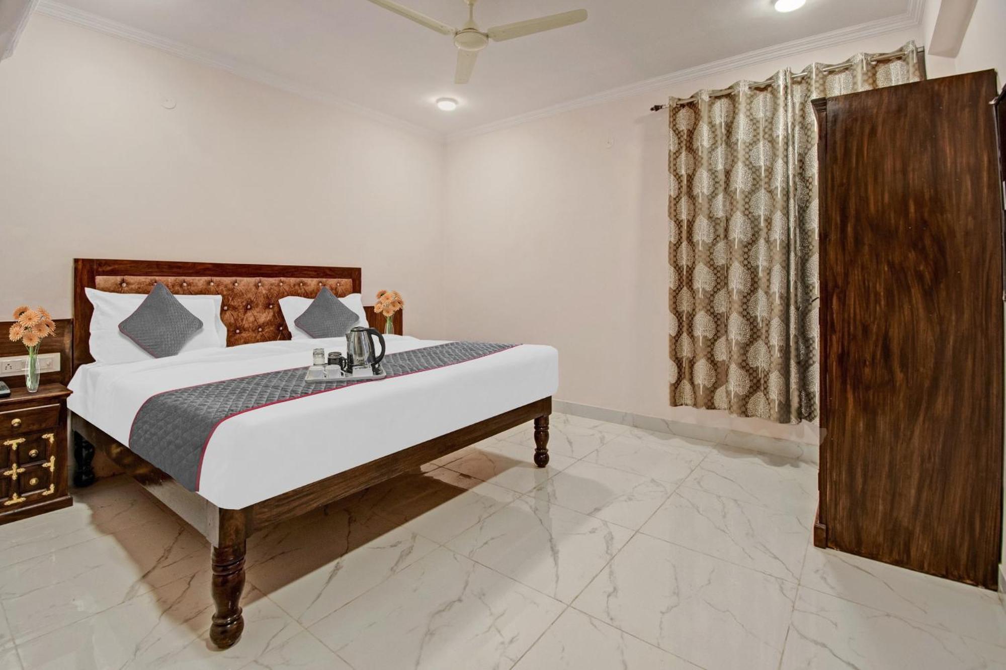 Hotel O Jbs Heritage 4*