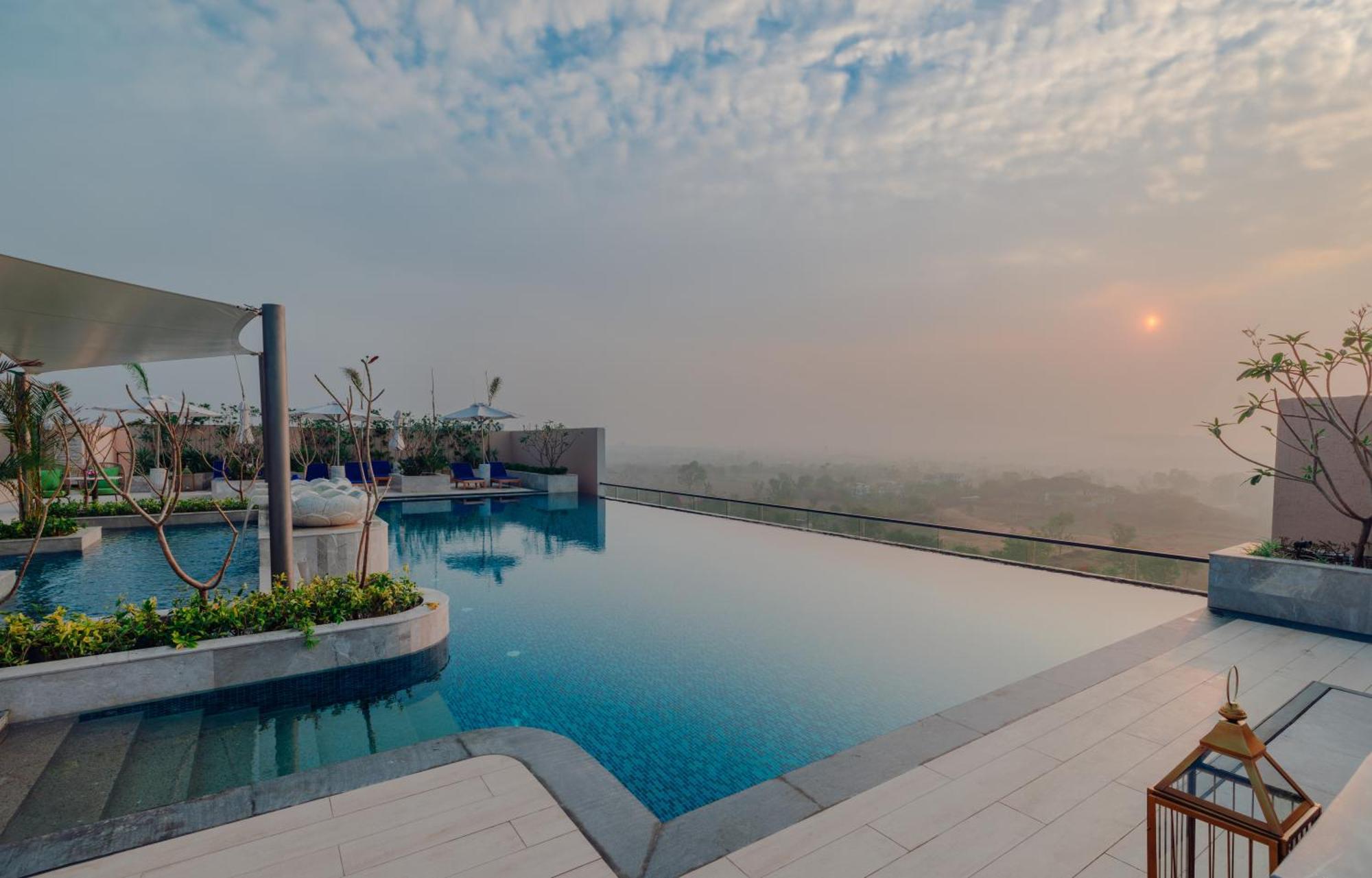 Taj Amer, Hotel 5*