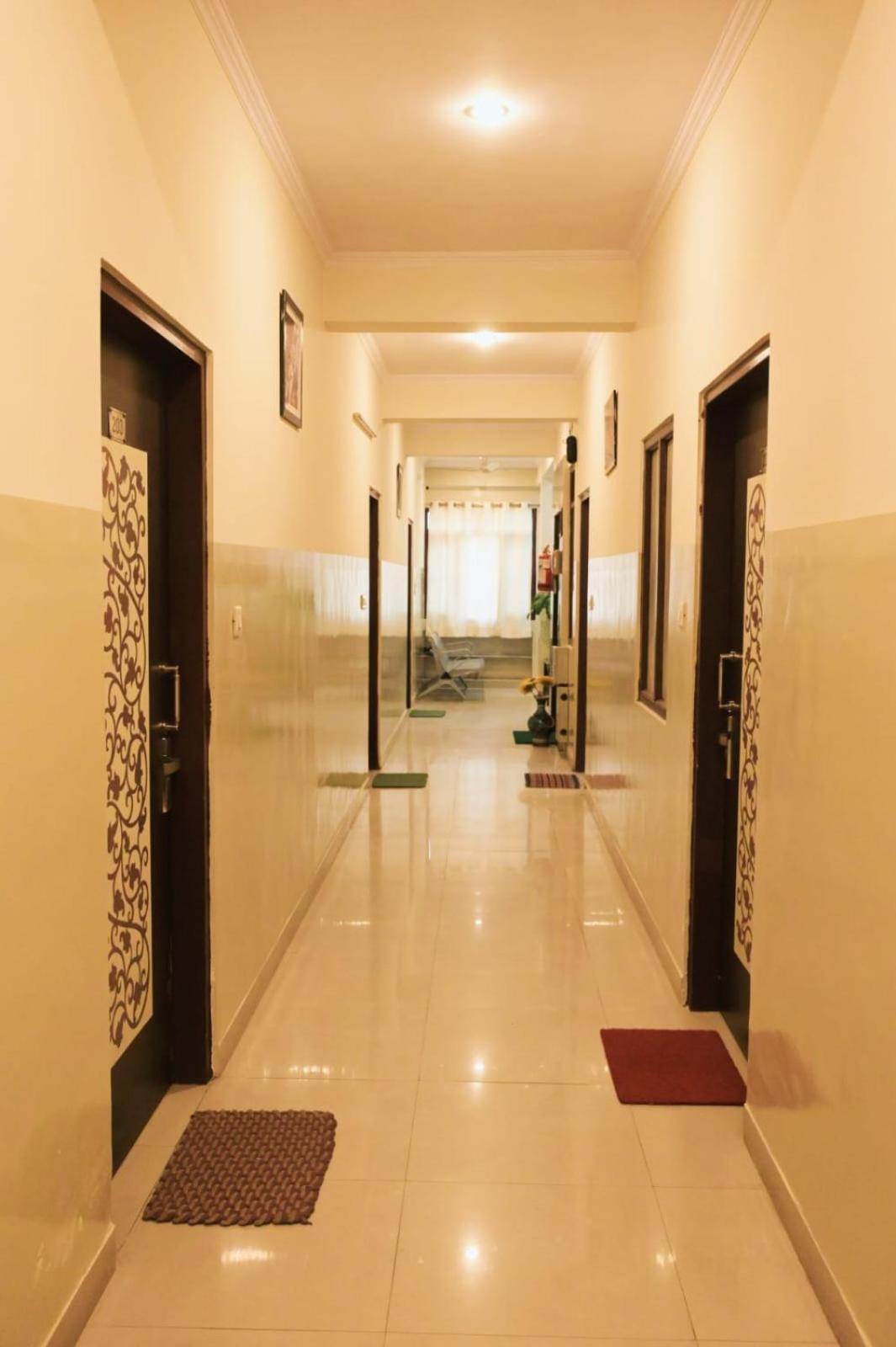 Comfort Hotel Jaipur