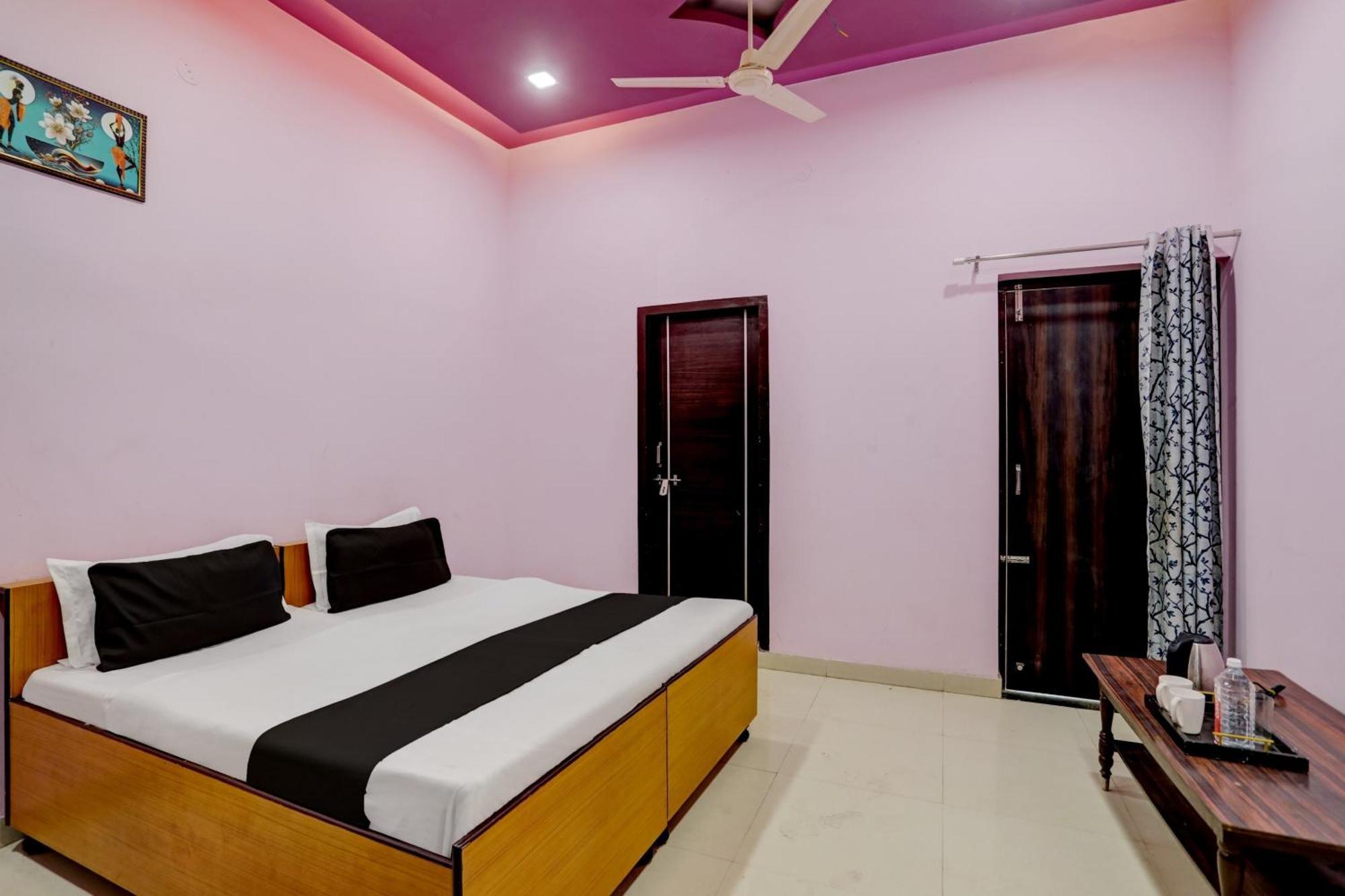 Hotel Collection O Dev S