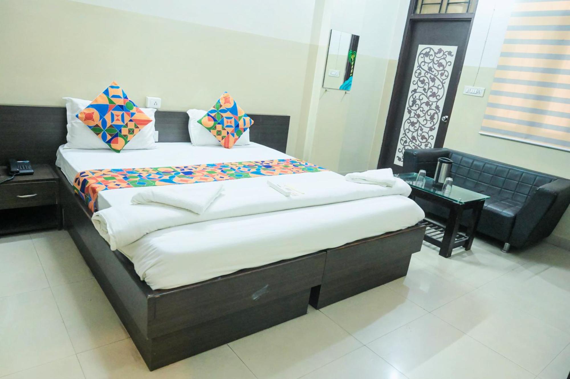 Comfort Hotel *