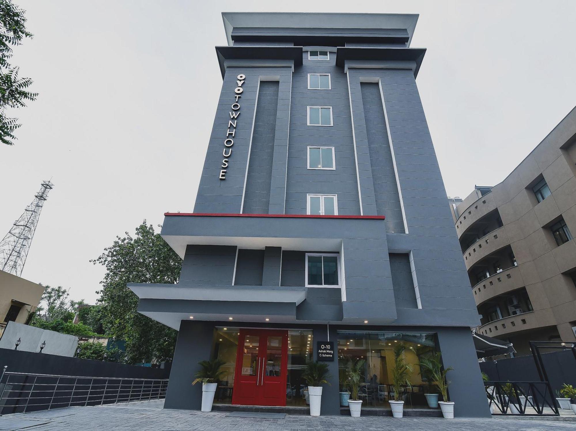 Townhouse C Scheme Ahinsa Circle 4* Jaipur