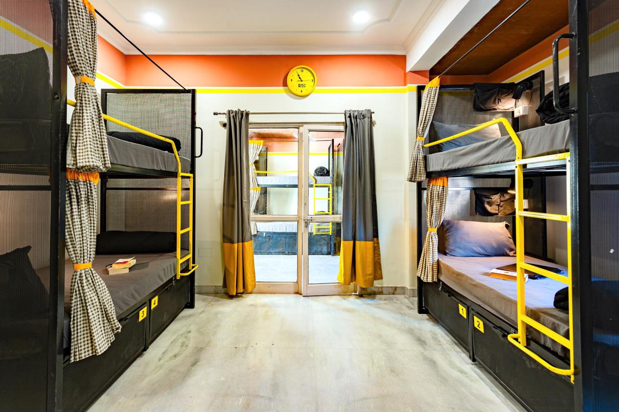 The Jaipur, Hathroi Hostel
