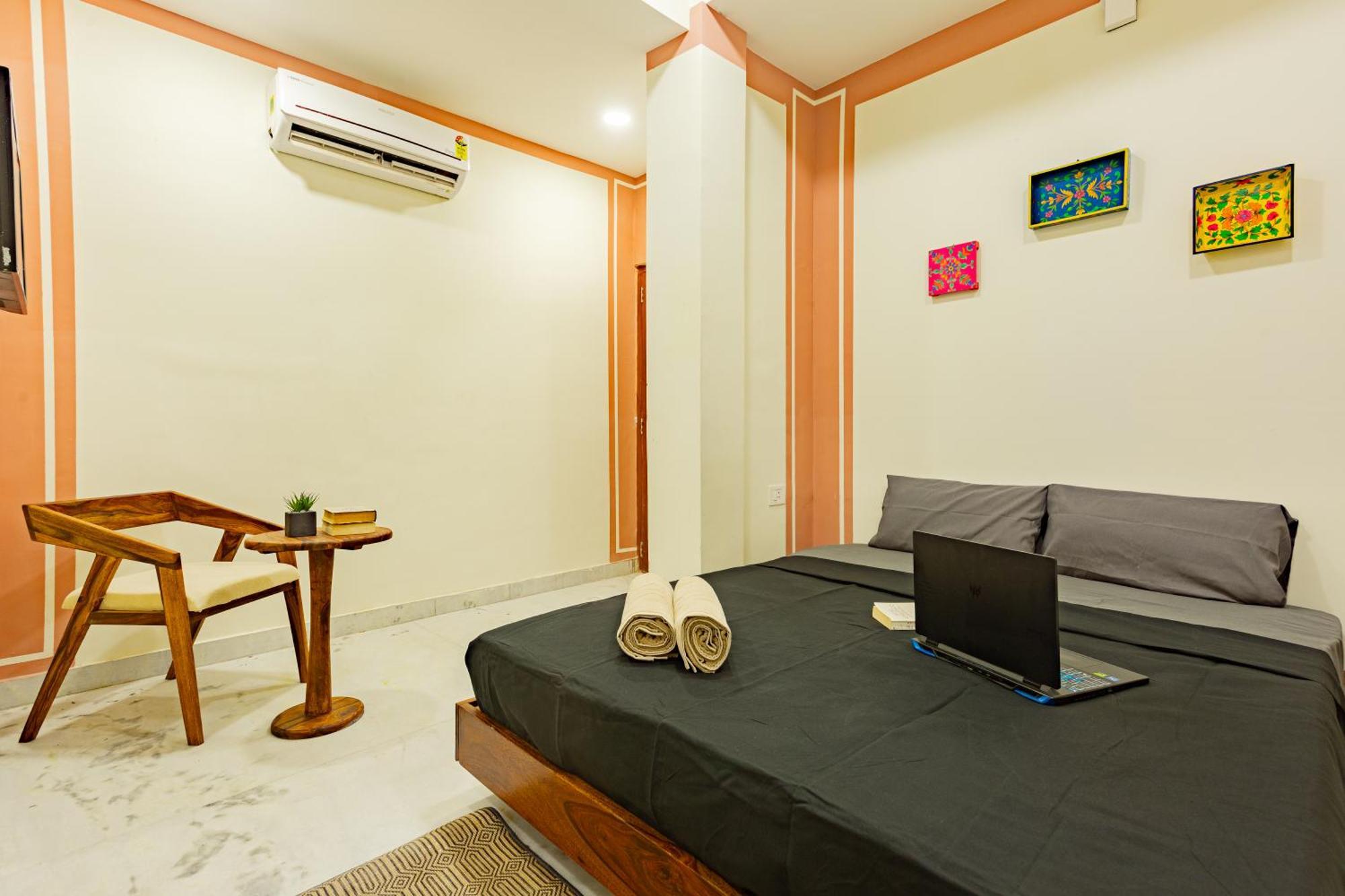 Hostel The Jaipur, Hathroi *