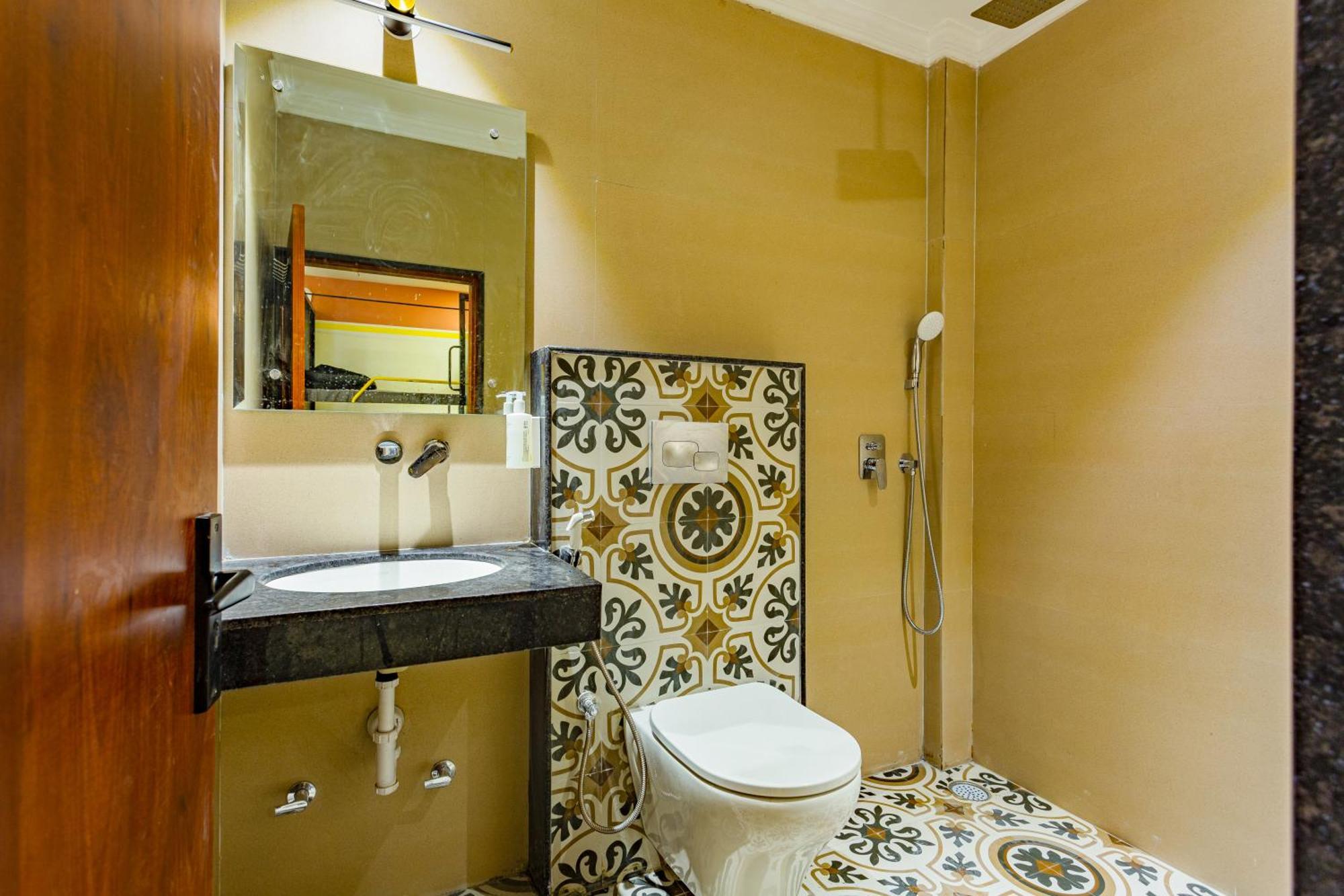 The Jaipur, Hathroi *