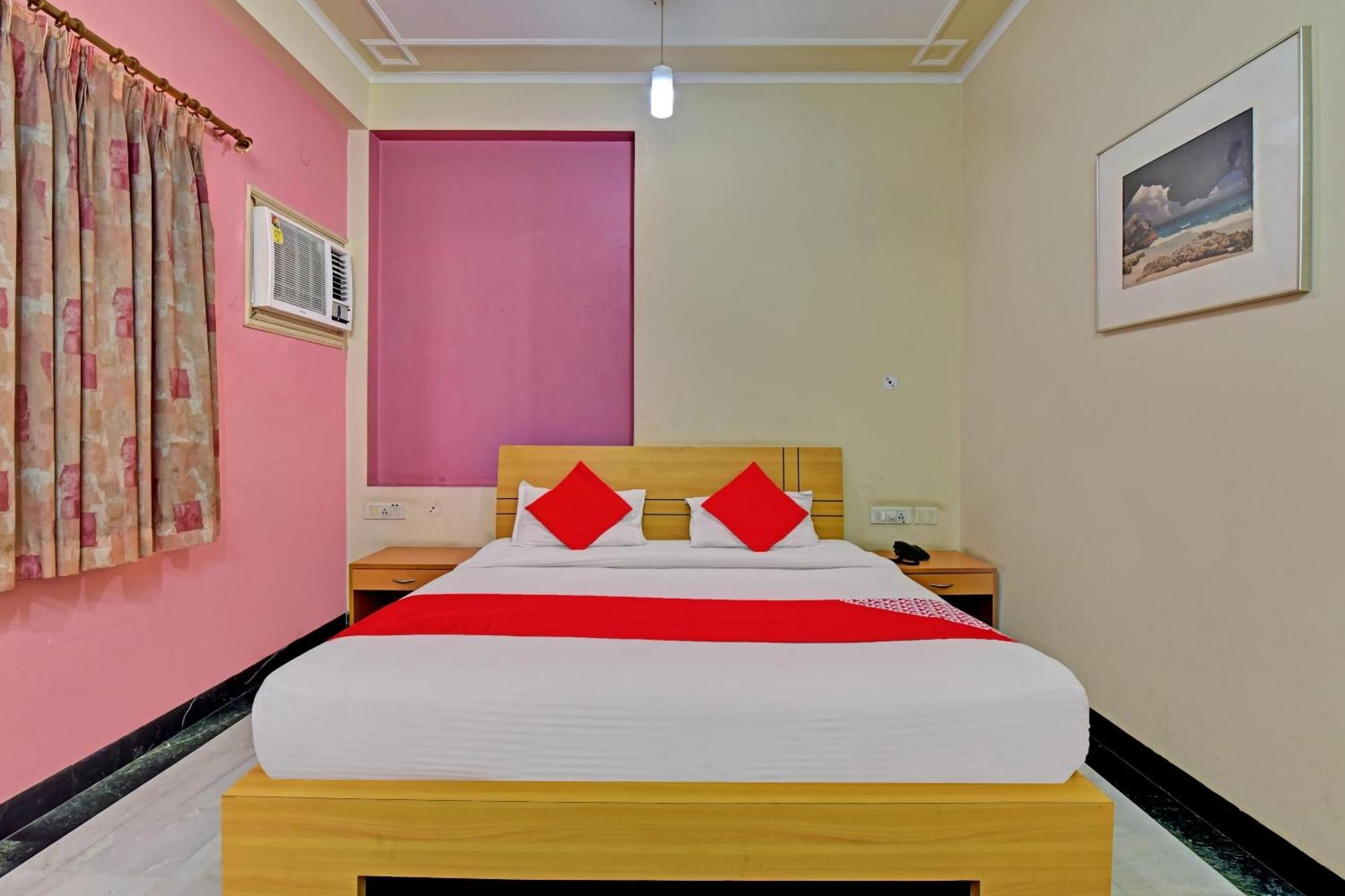 O Star Board Hotel