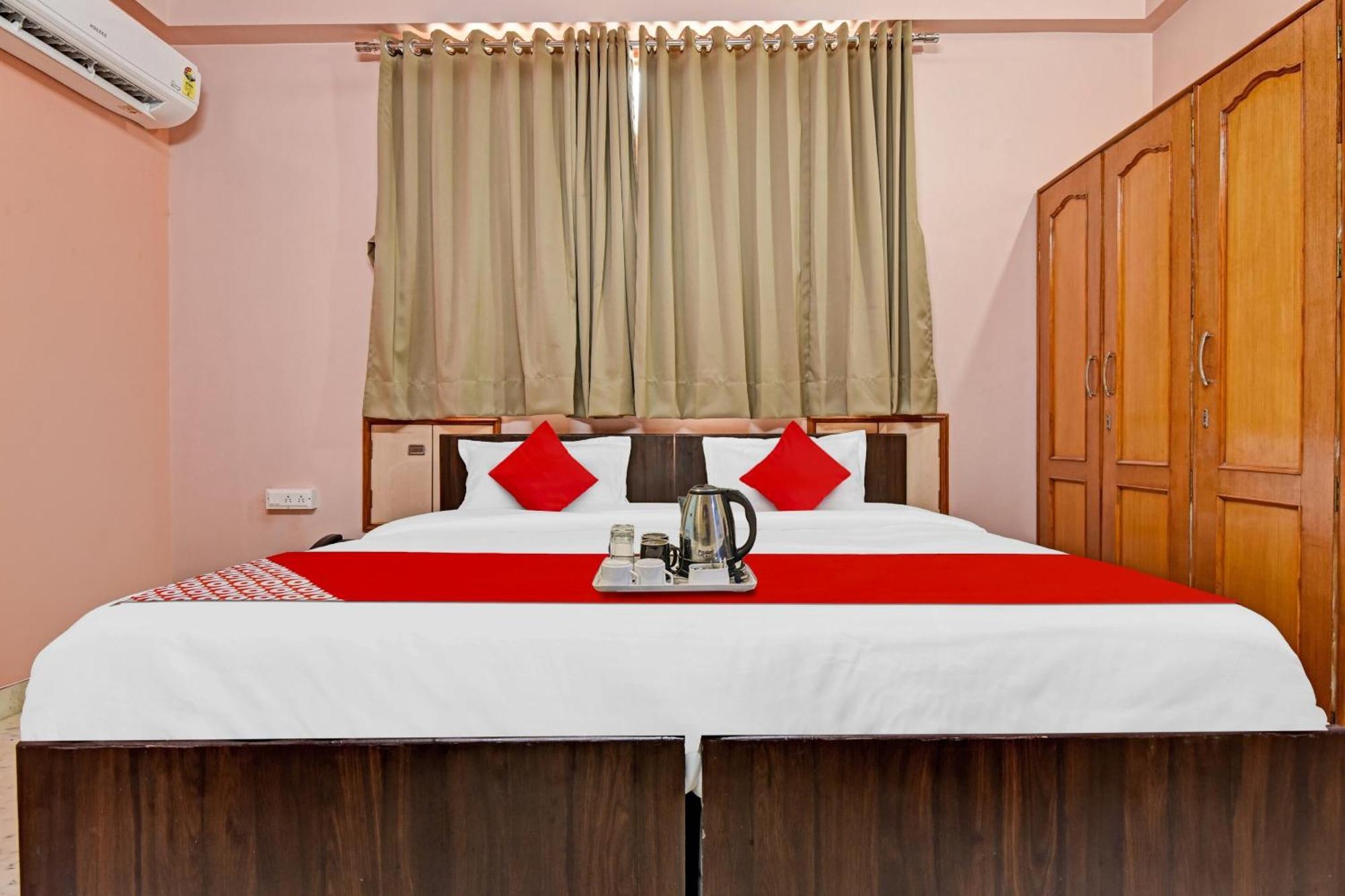 Hotel O Regal 4*