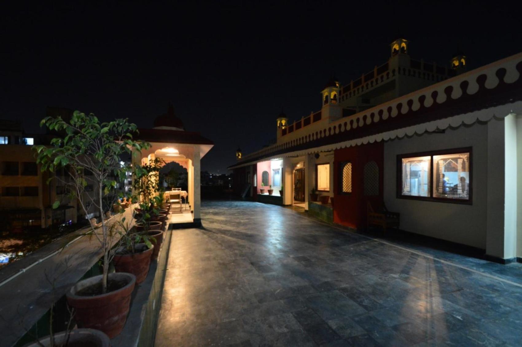 Hotel Vijay Niwas