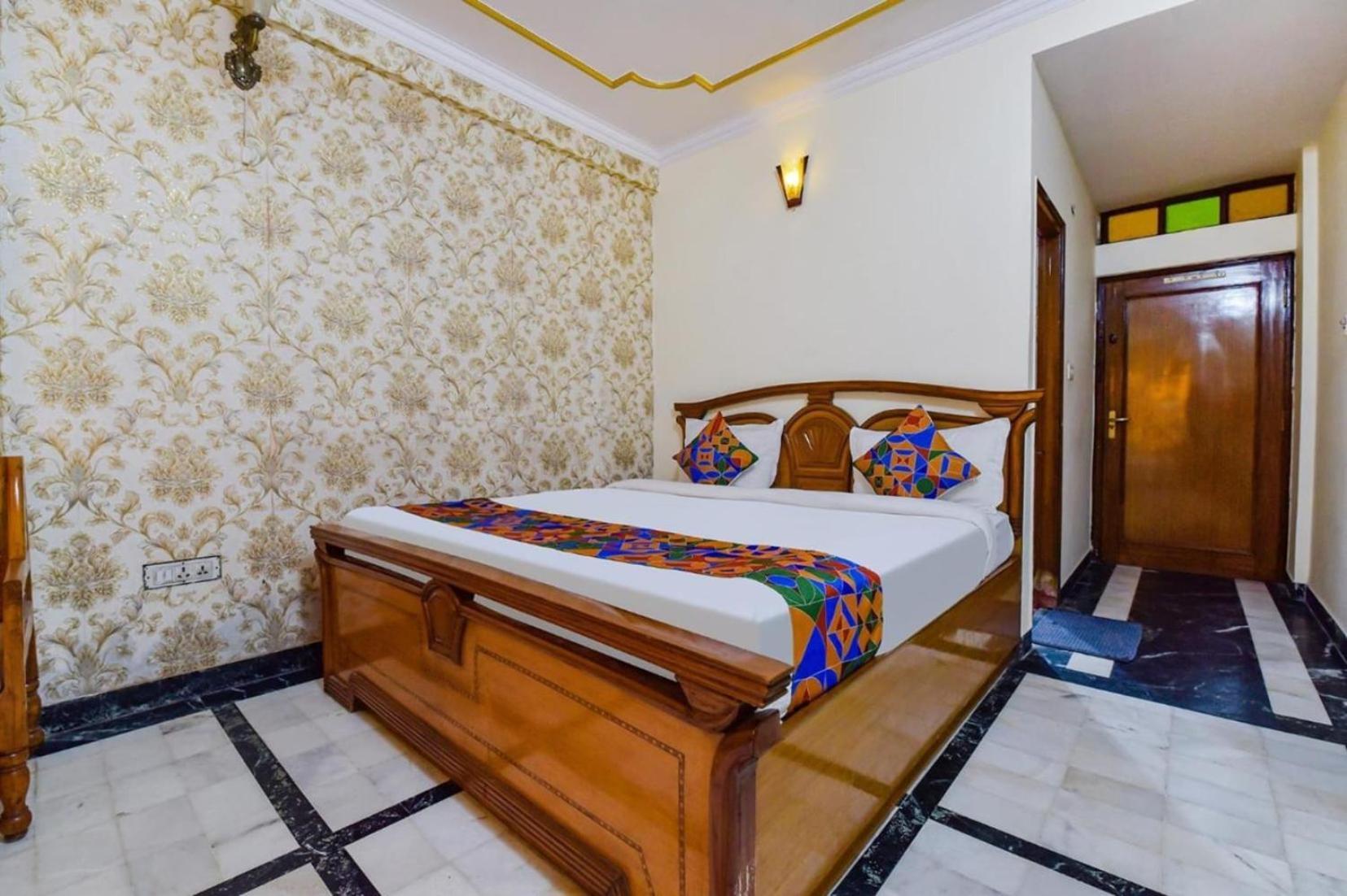 Vijay Niwas Hotel Jaipur