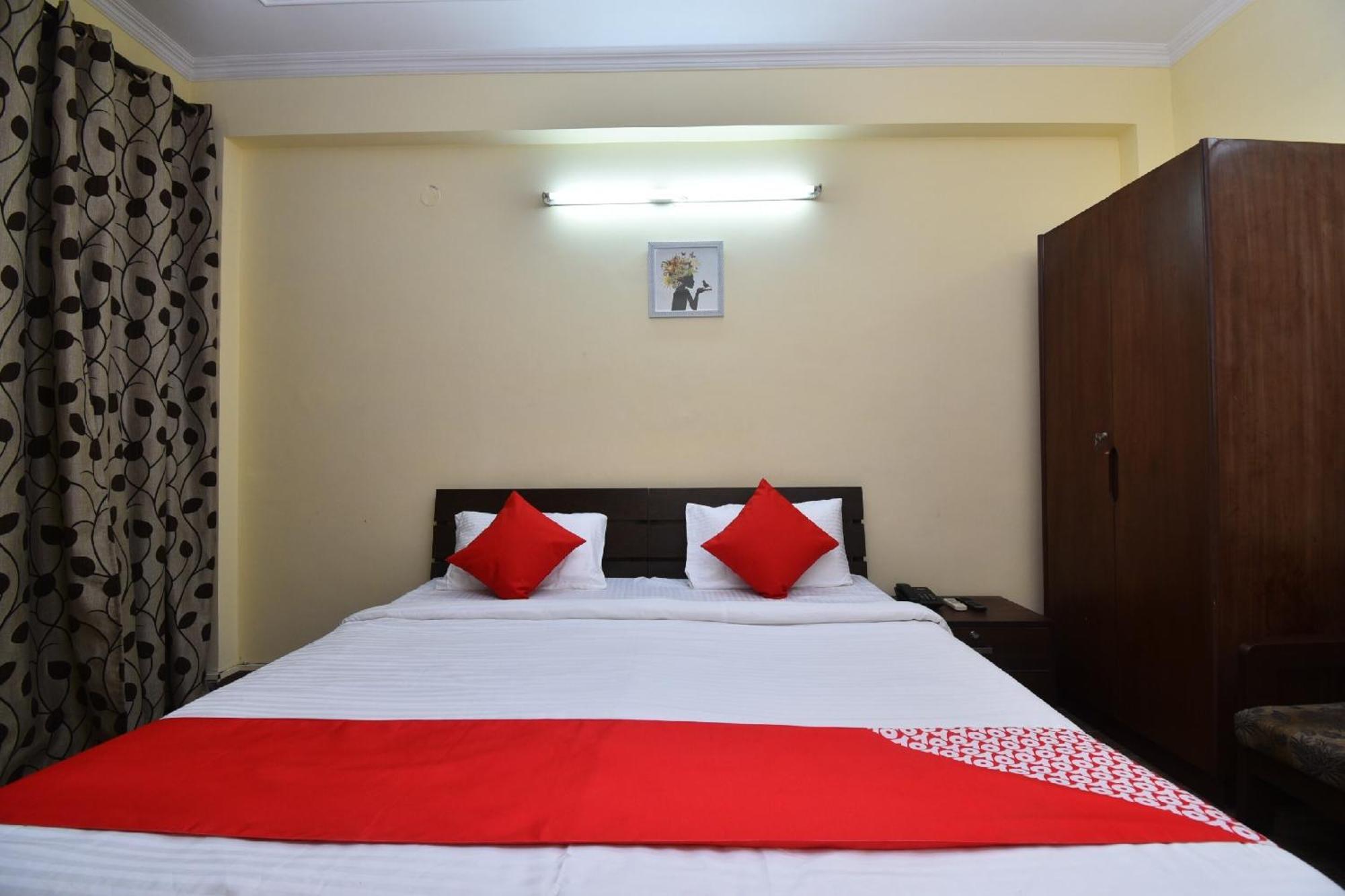 Hotel O Iqra Jaipur