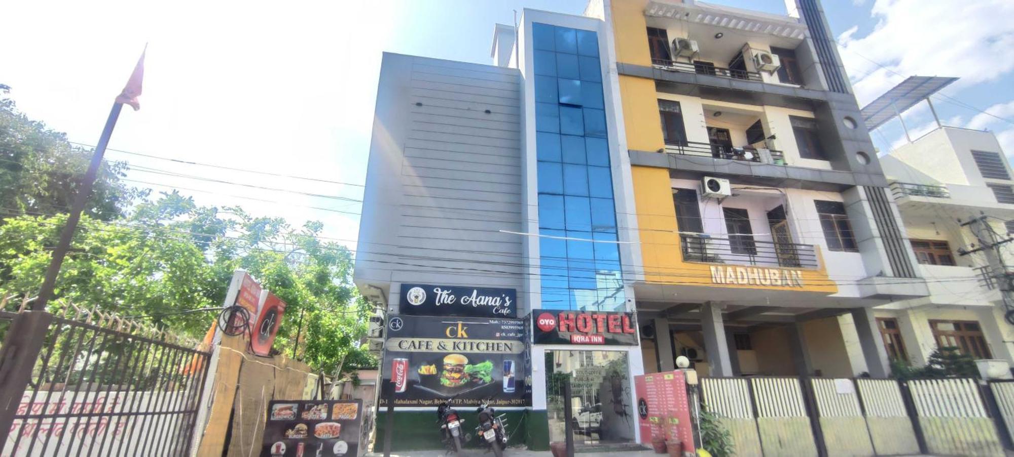 Hotel O Iqra