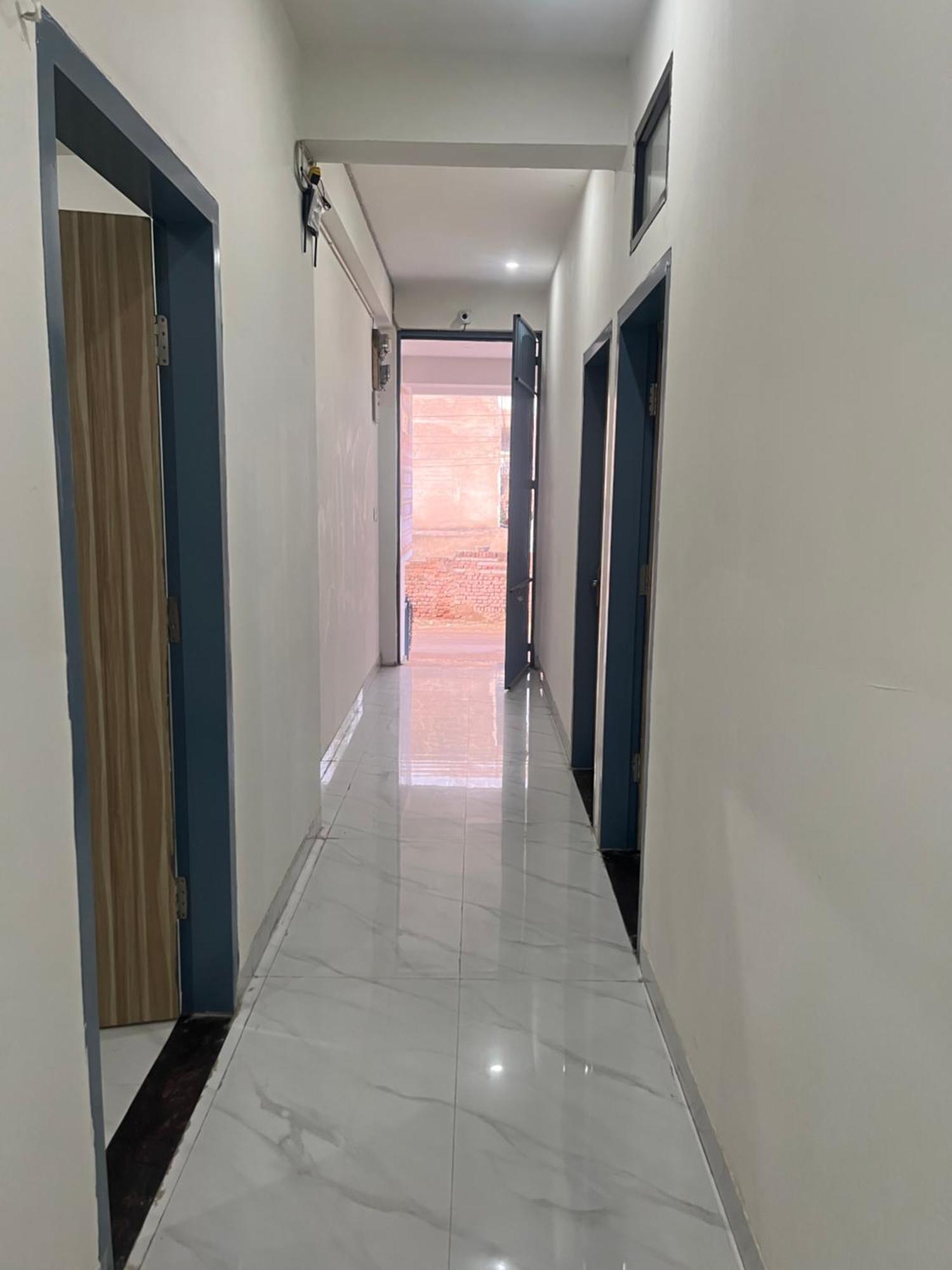 R G Residency Paying Hotel Jaipur