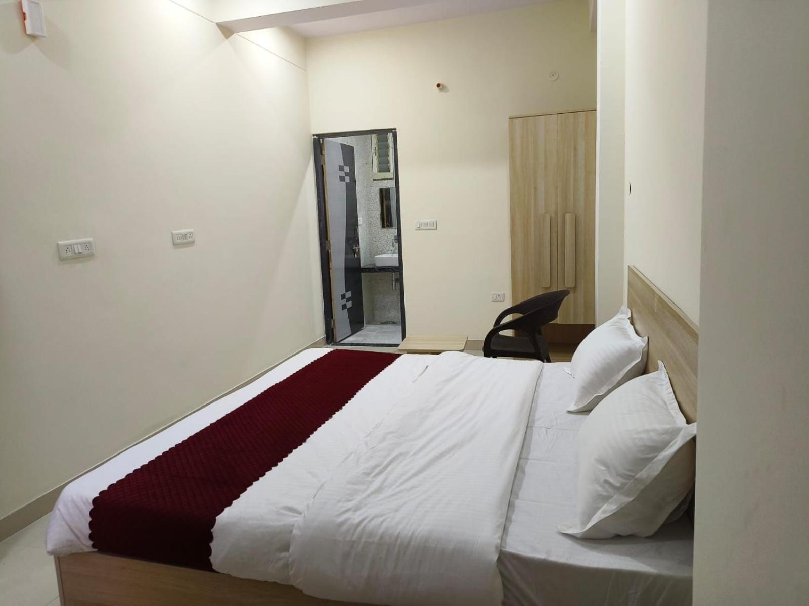 R G Residency Paying Jaipur