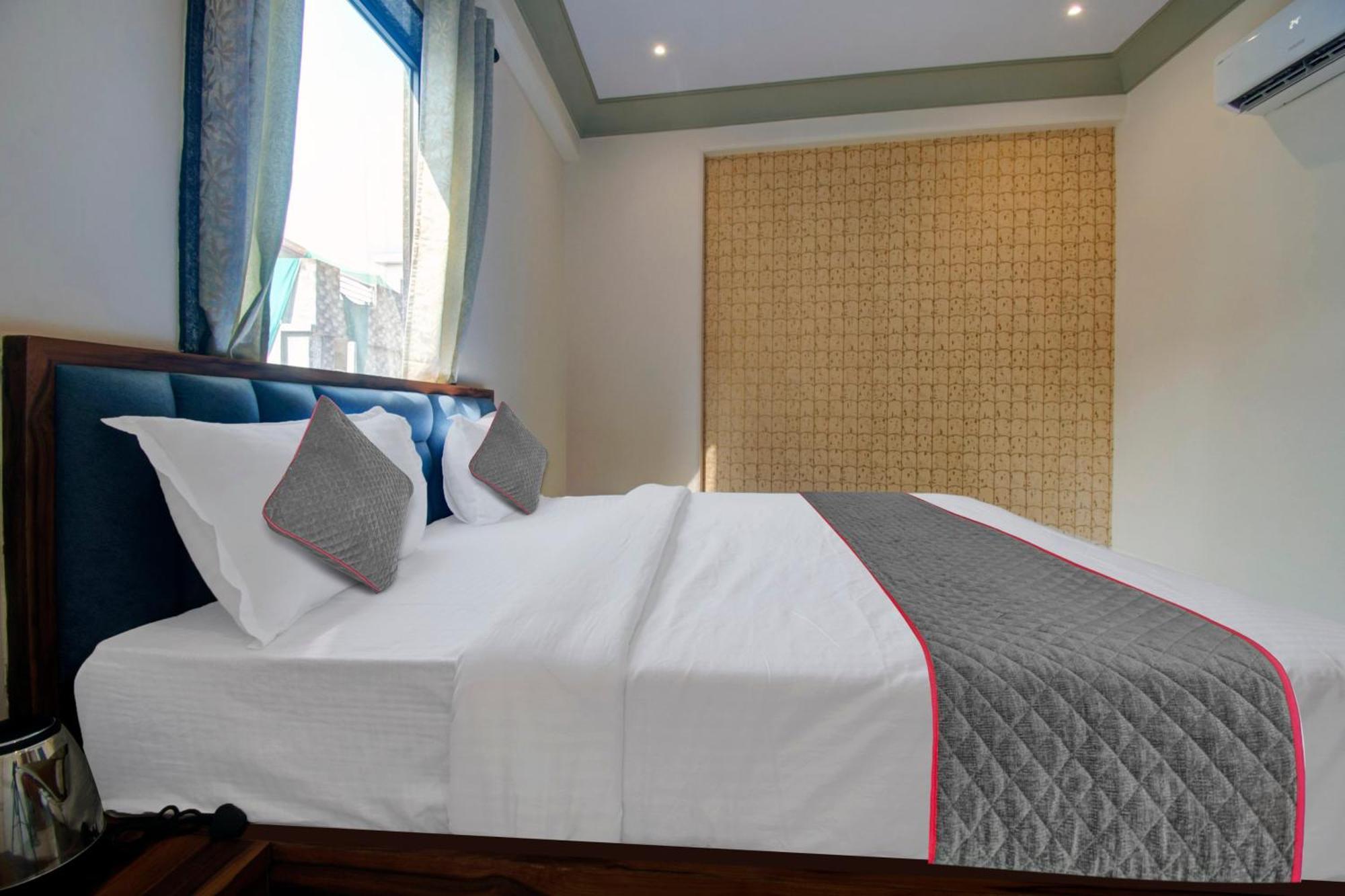 Hotel O Bunglow 18 *