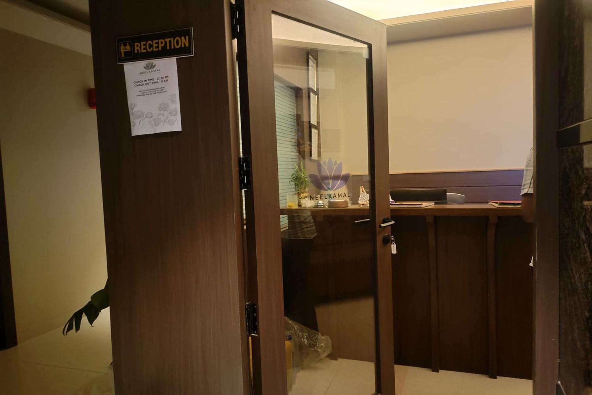 Hotel Neel Kamal 3*