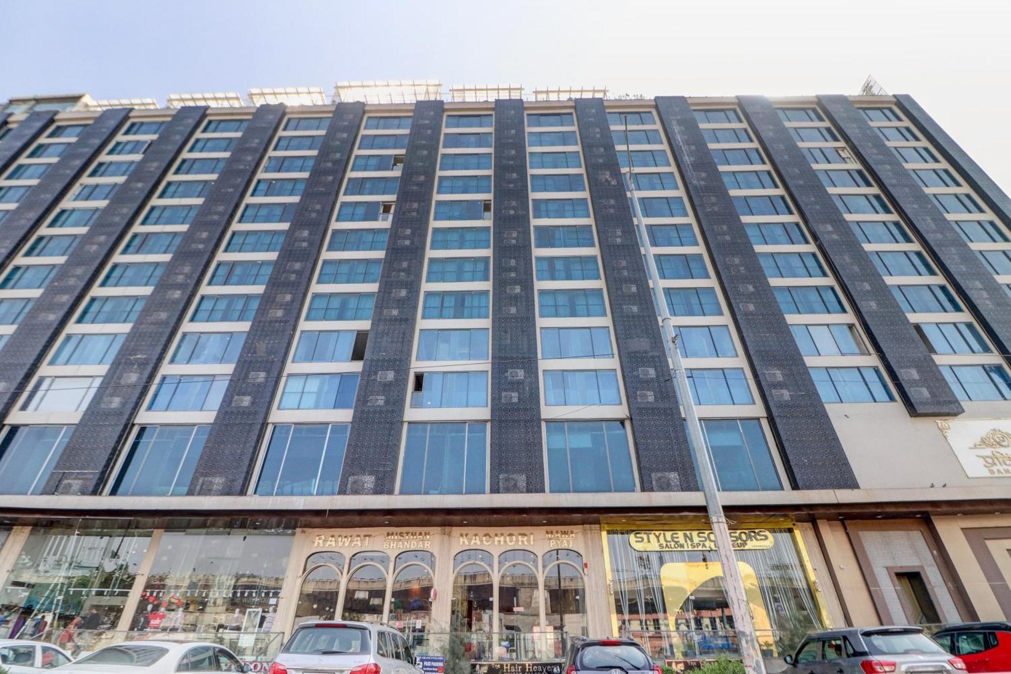 Luxury Grand Anukampa *