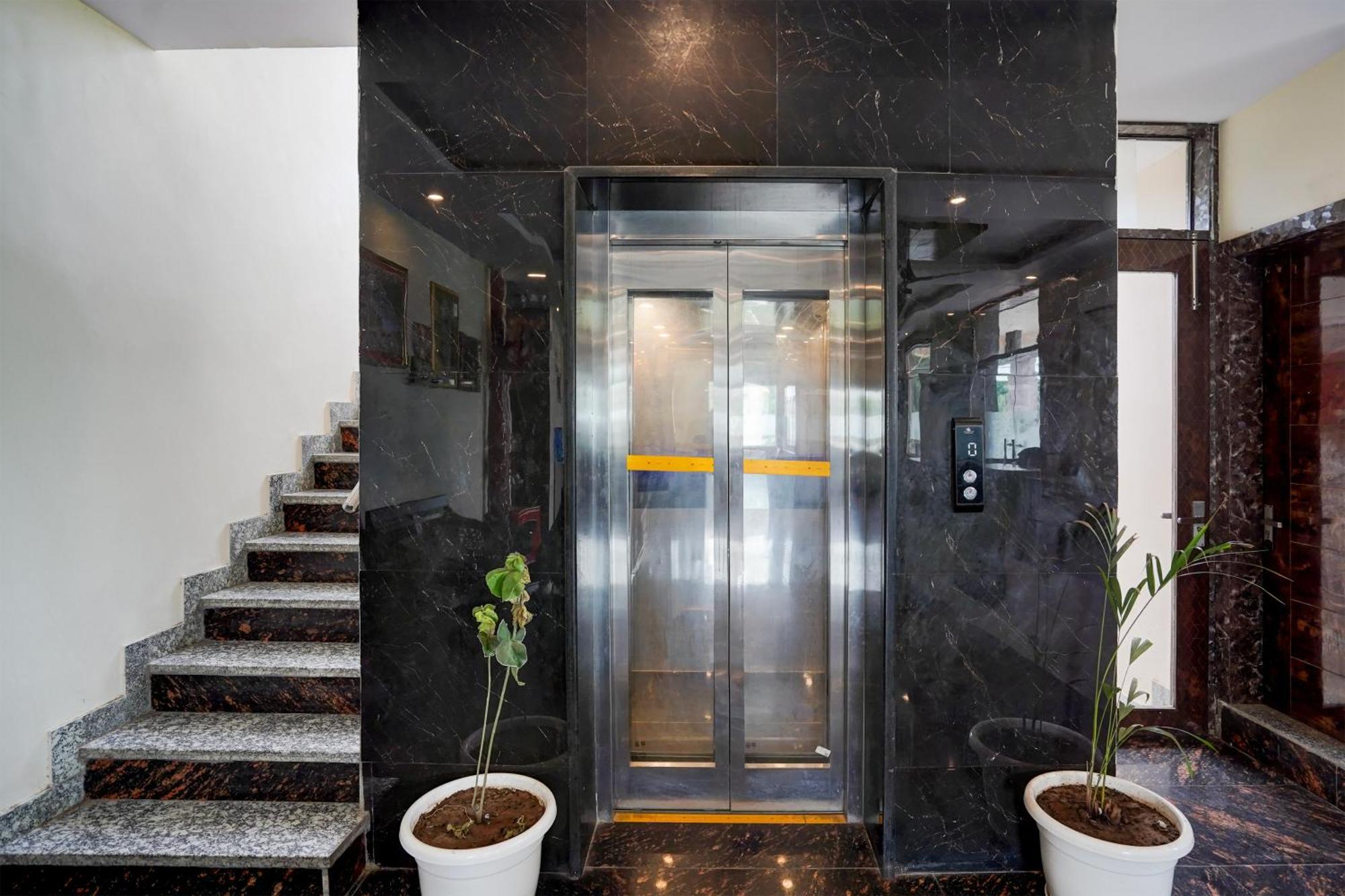 Townhouse Mansarovar Formerly Palm Tree 4* Jaipur