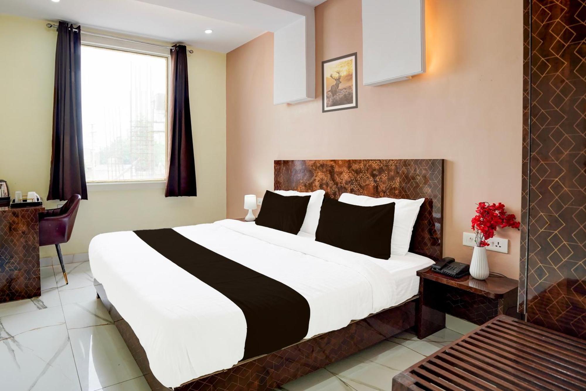 Townhouse Mansarovar Formerly Palm Tree