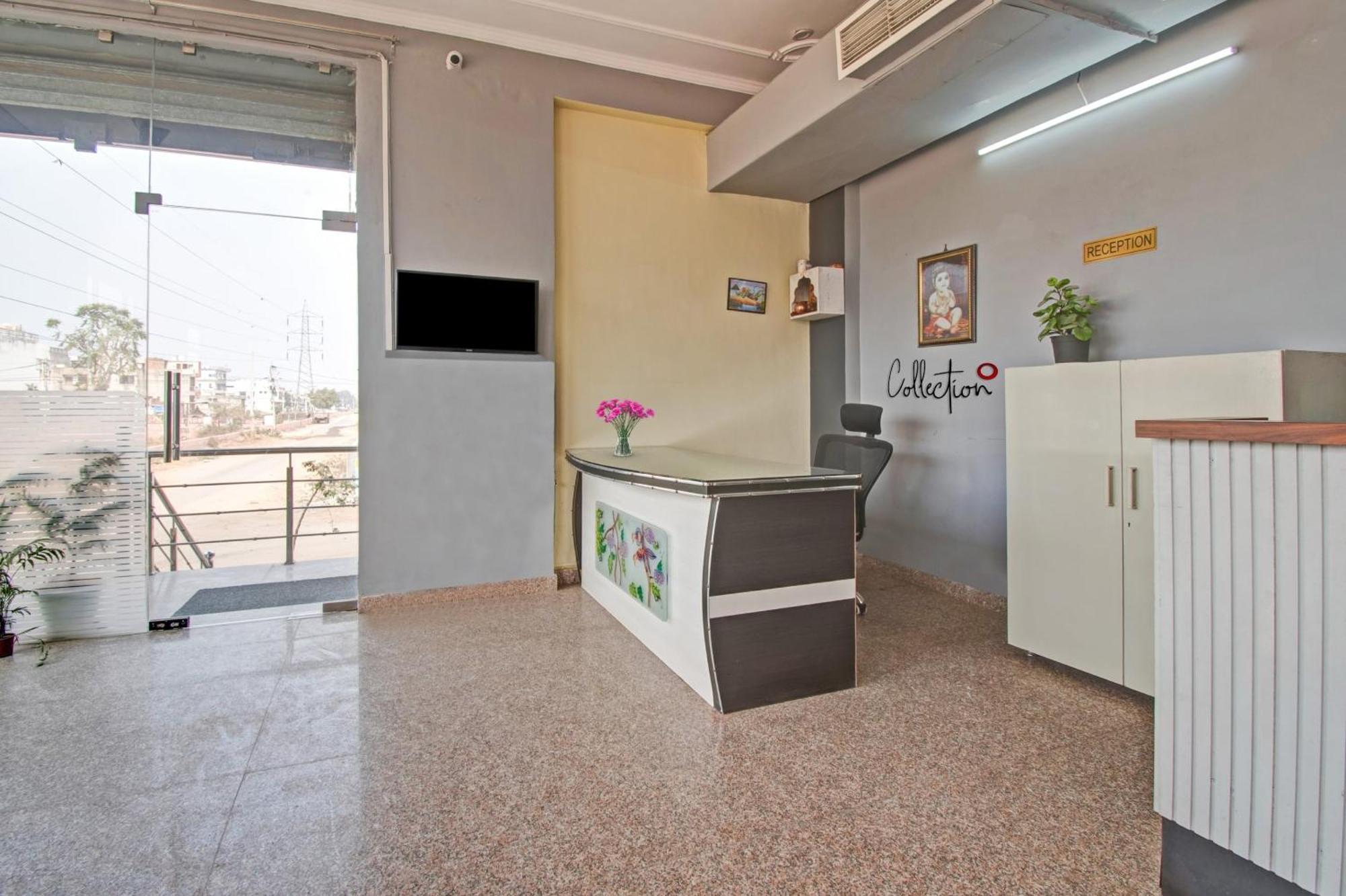 Hotel O Reyansh Jaipur