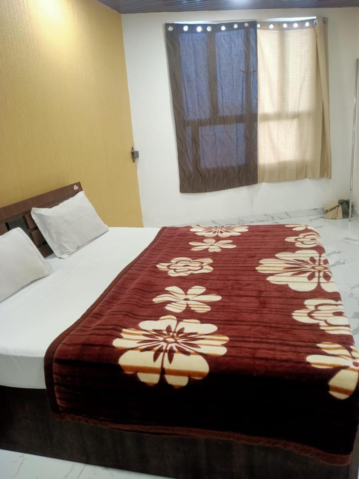 Sapphire Palace 3 Hotel Jaipur