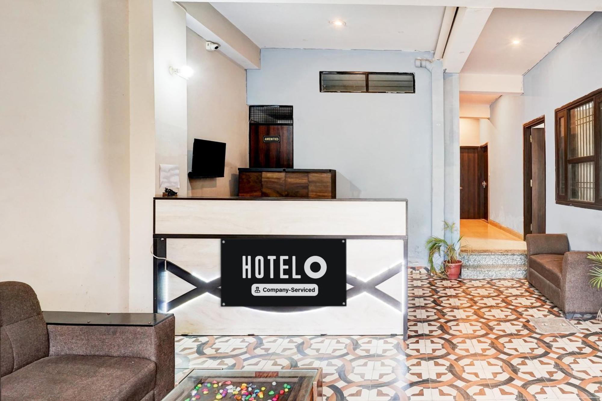 O Sector 17 Road Pratapnagar 3*