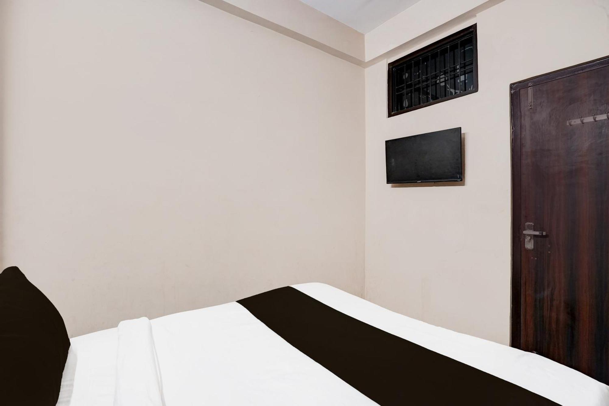 Hotel O Sector 17 Road Pratapnagar Jaipur