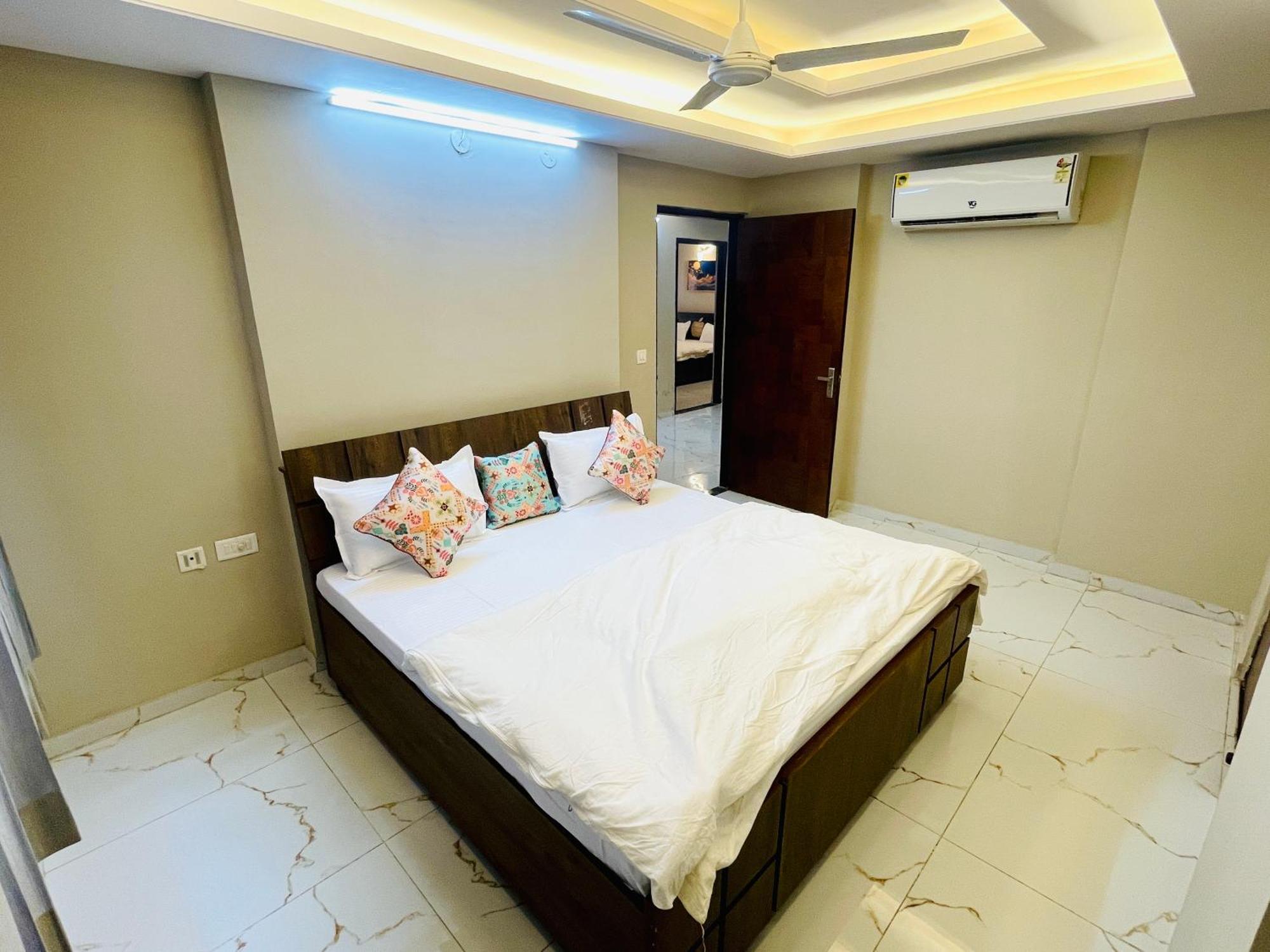 Skyhigh Luxuria Near Airport Spacious Citycenter Jaipur