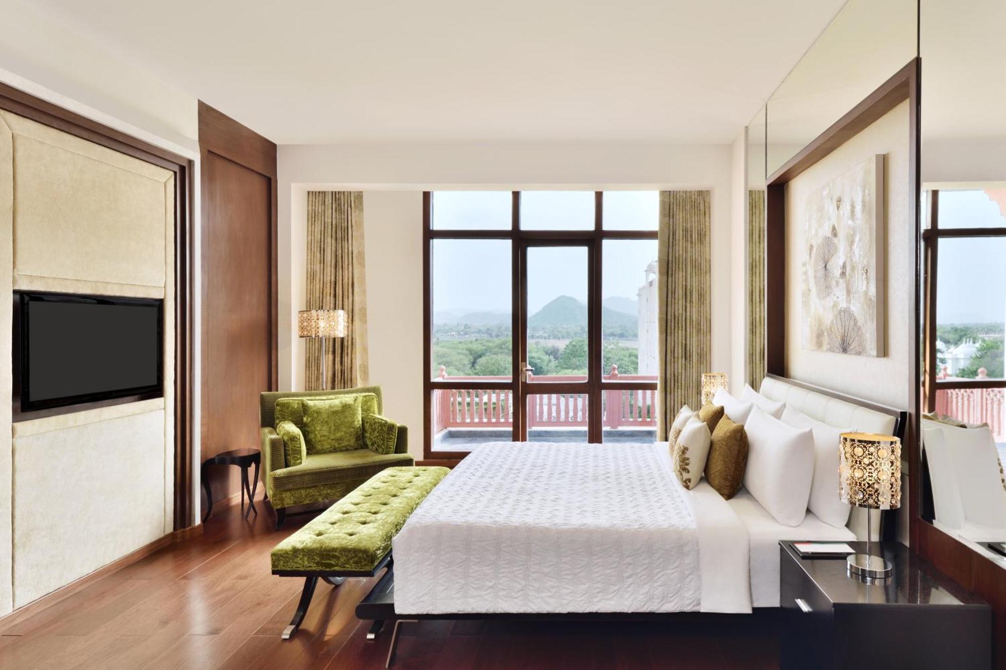 Le Meridien &