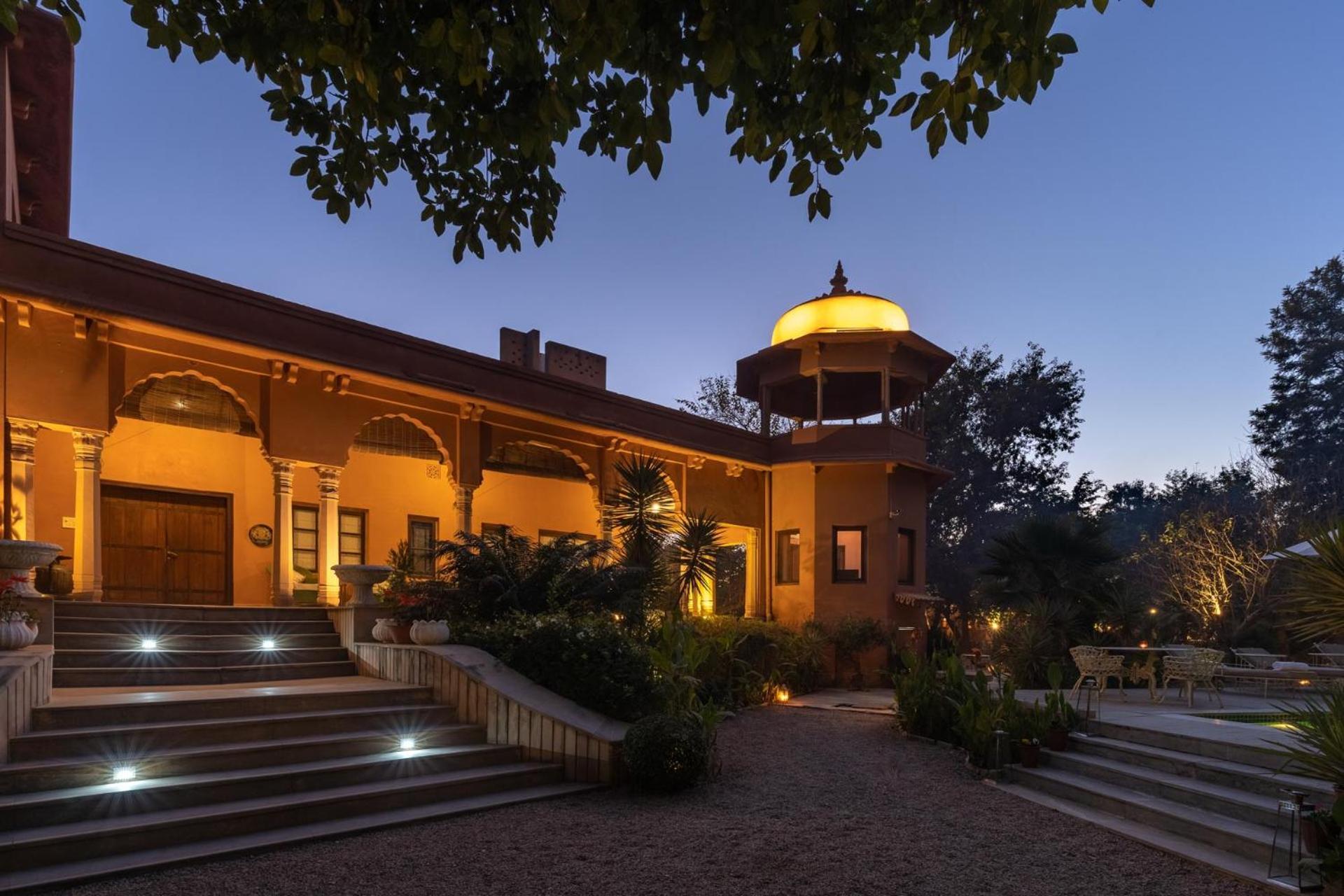 Hotel Srinivas The Royal Residence,