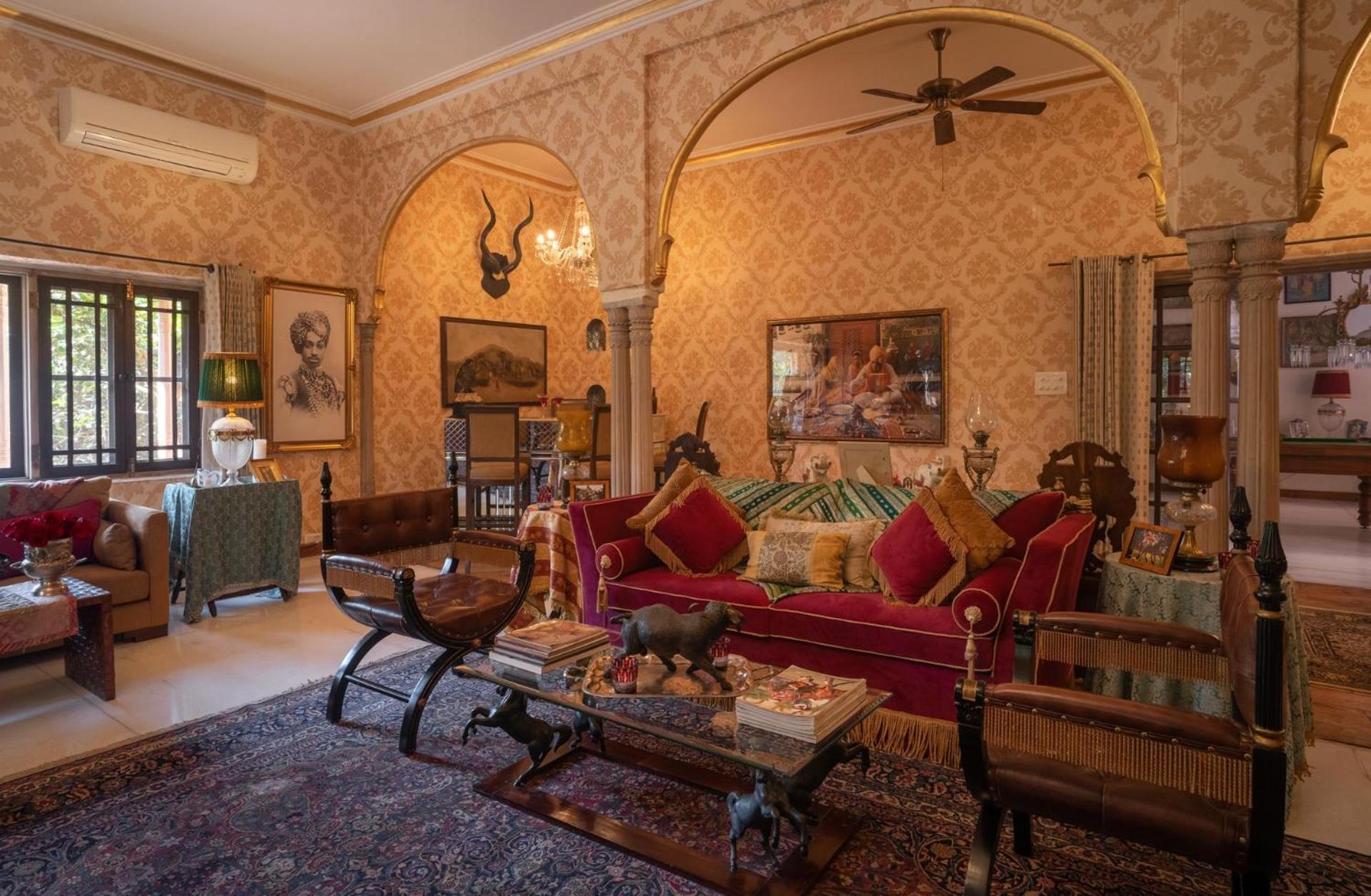 Srinivas The Royal Residence, 5*