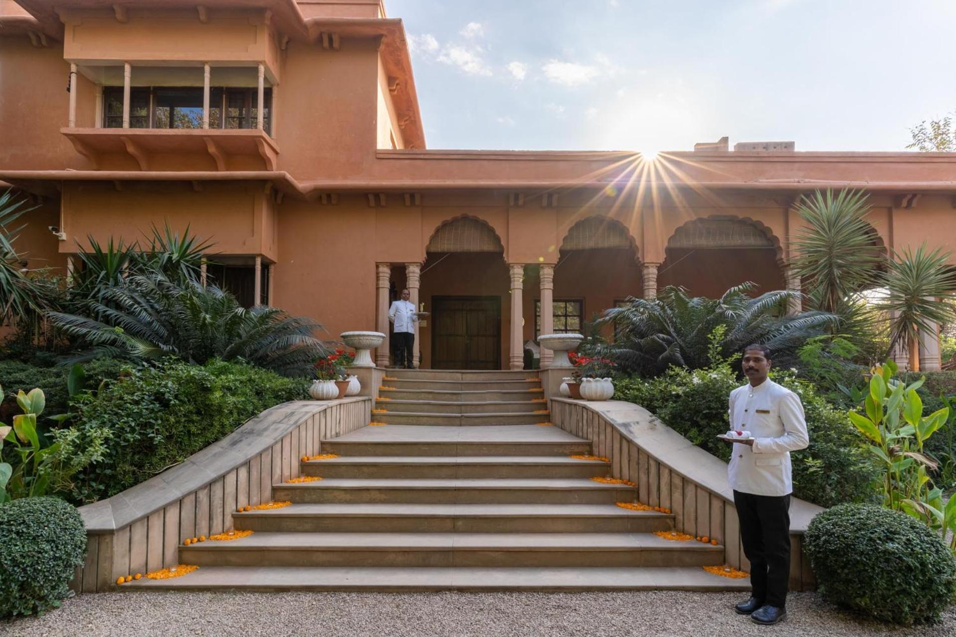 Srinivas The Royal Residence, 5*