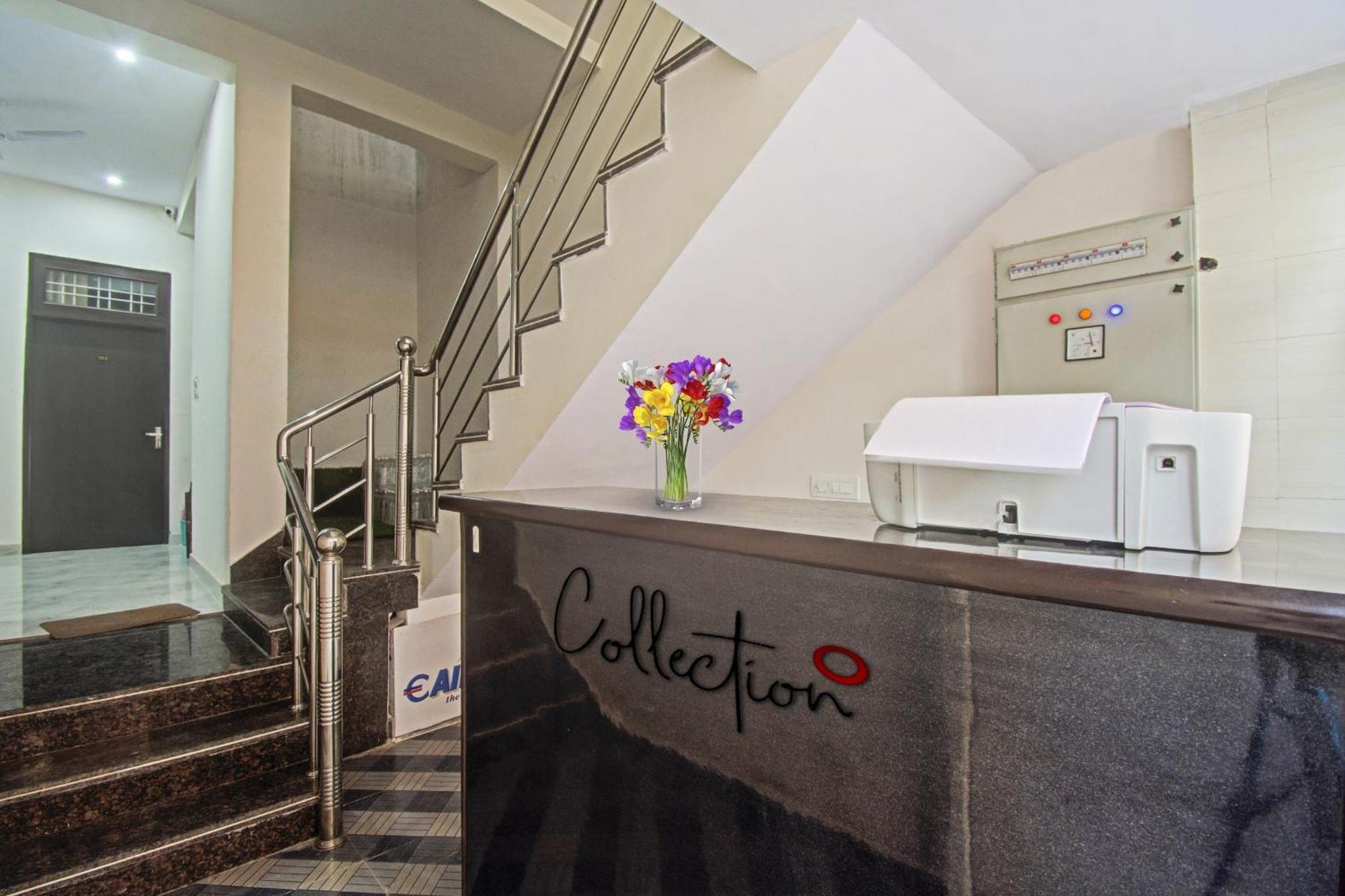 Capital O Apple 3*