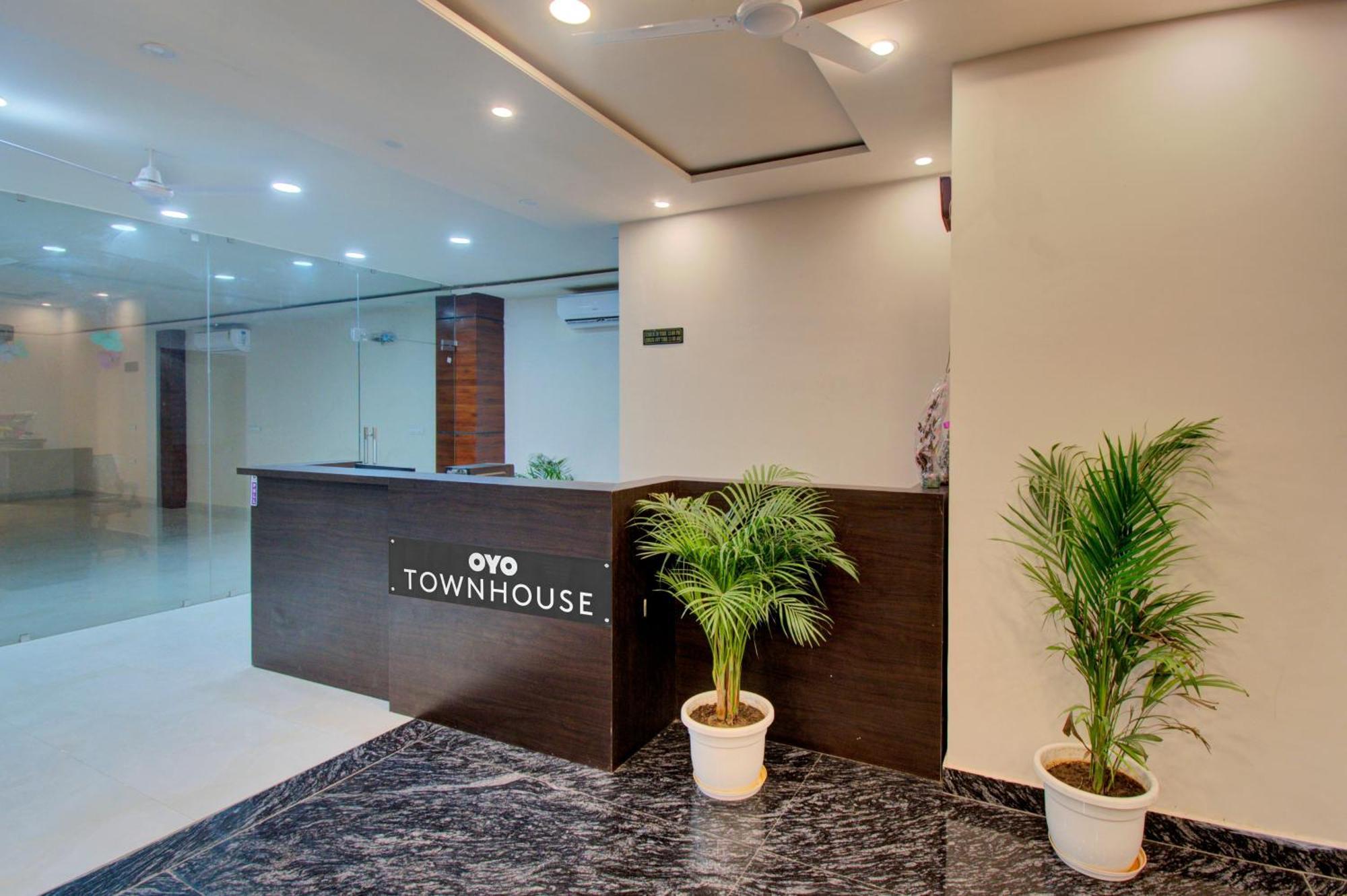 Townhouse Karma Hotel Jaipur