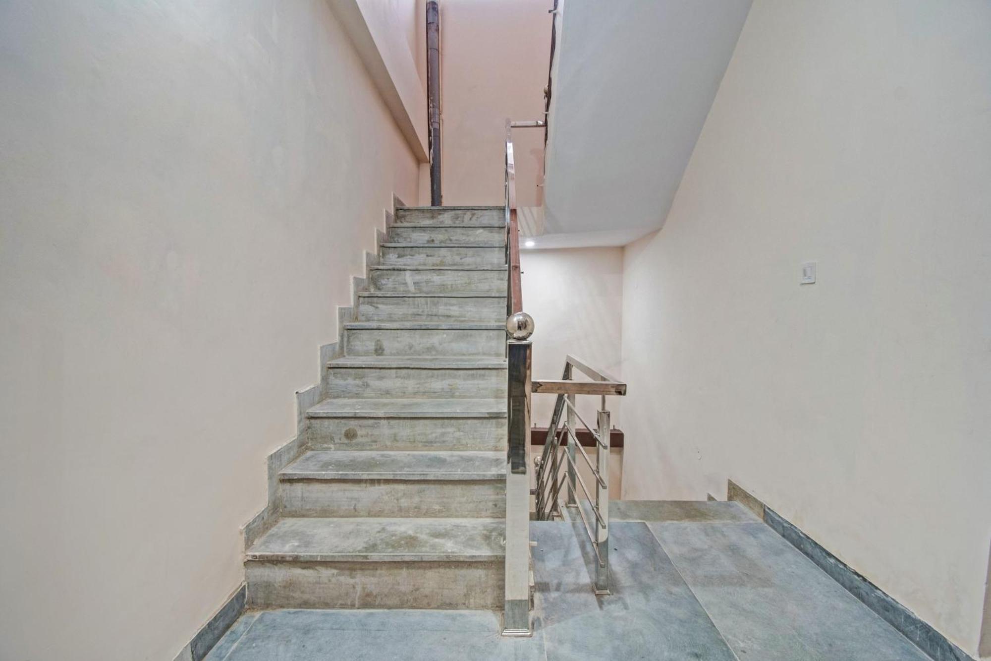 O Shree Shyam Palace Hotel 4*