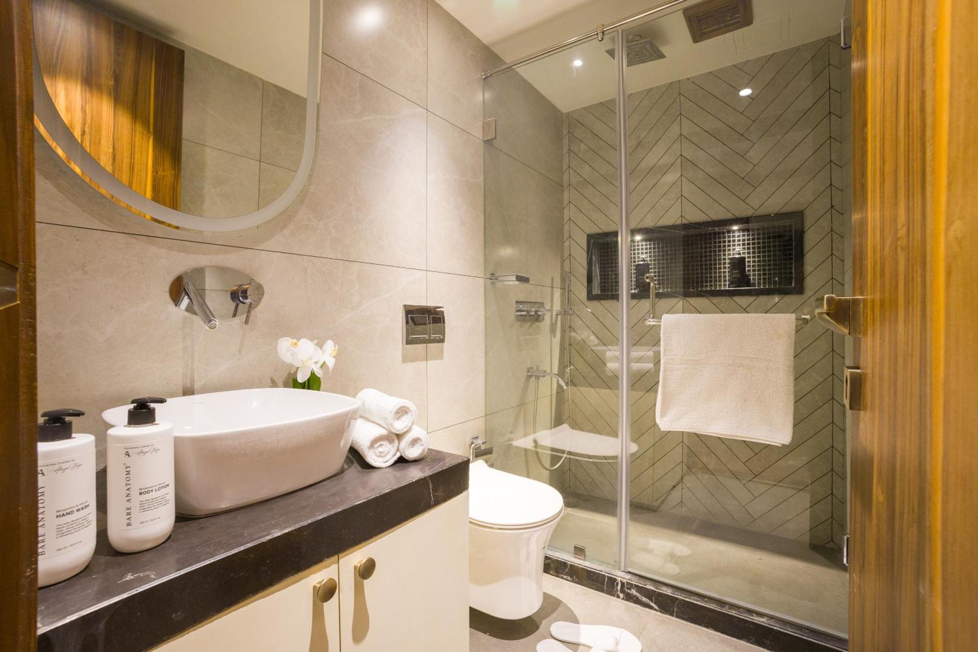 Villa Alaya Manhattan 1804 - 3 Bhk Duplex With Stunning Views, Office & Stylish Bar *