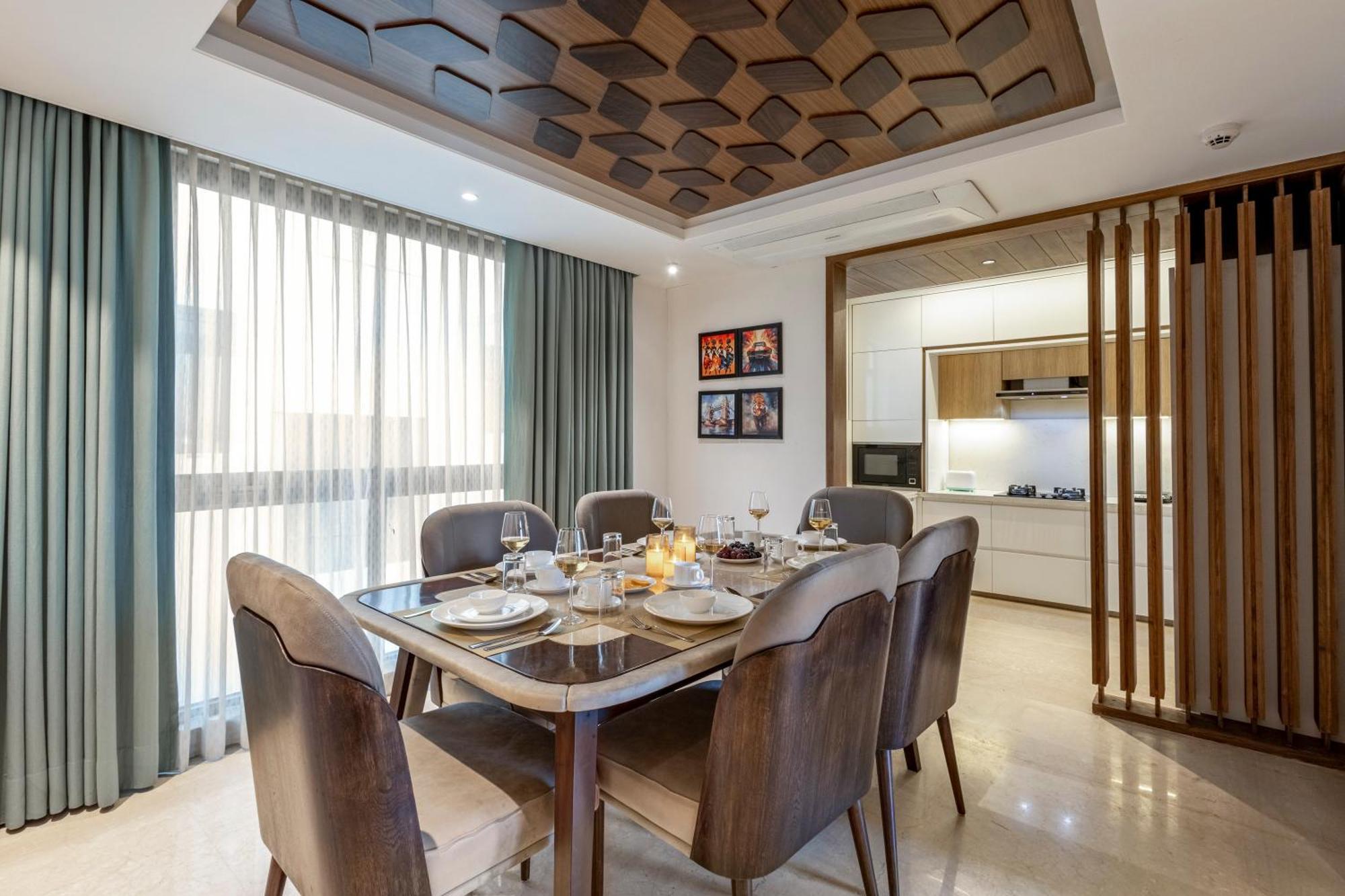 Villa Alaya Manhattan 1804 - 3 Bhk Duplex With Stunning Views, Office & Stylish Bar