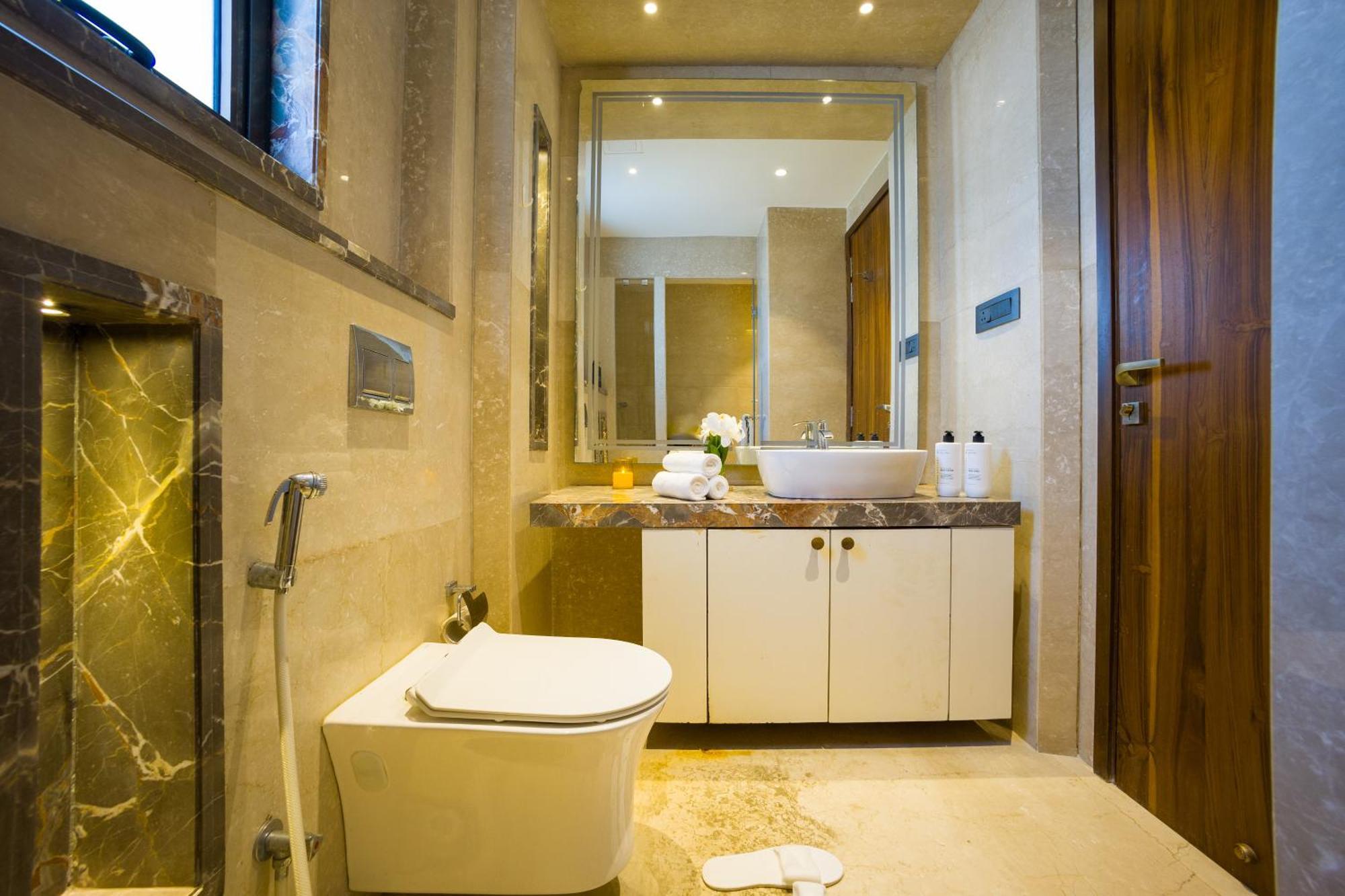 Alaya Manhattan 1804 - 3 Bhk Duplex With Stunning Views, Office & Stylish Bar Villa